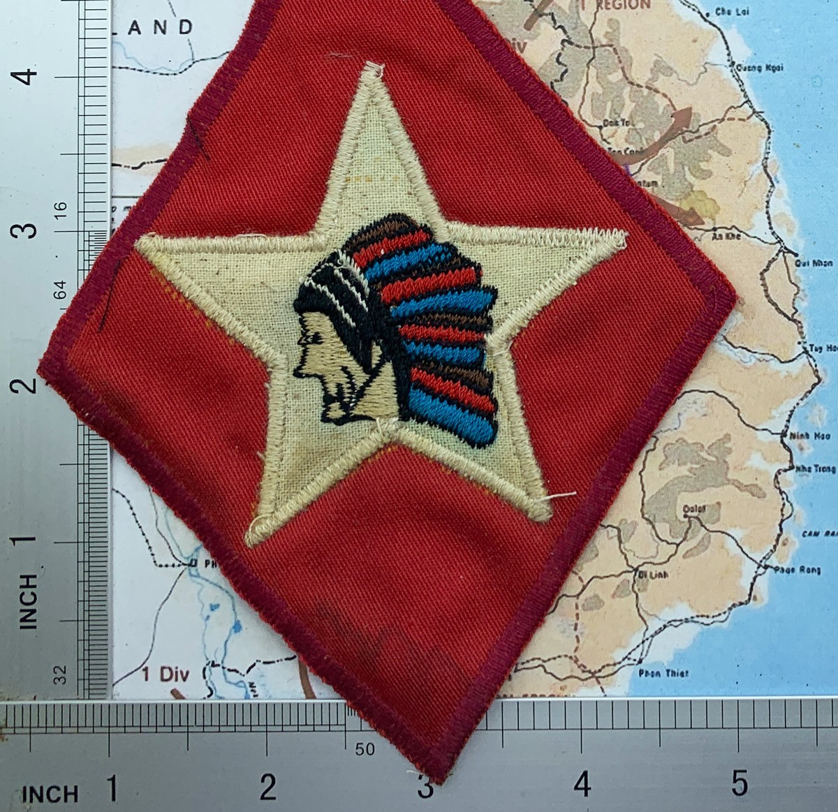 Patch , 2nd division patch , INDIAN HEAD , t11-386