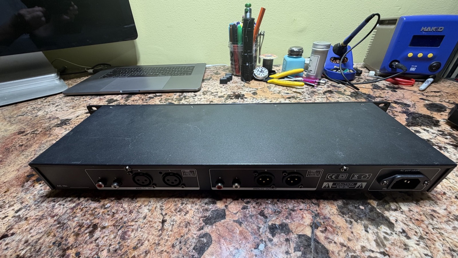 3-Band Frequency DJ Isolator hend Meade