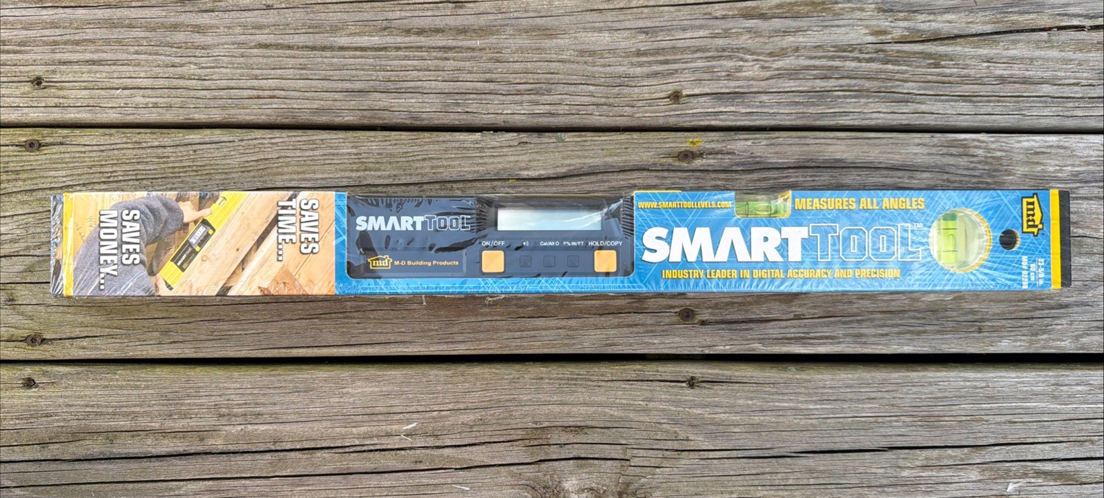 M-D Building Products 92288 SmartTool 24" Digital Electronic Smart Level 23-5/8"