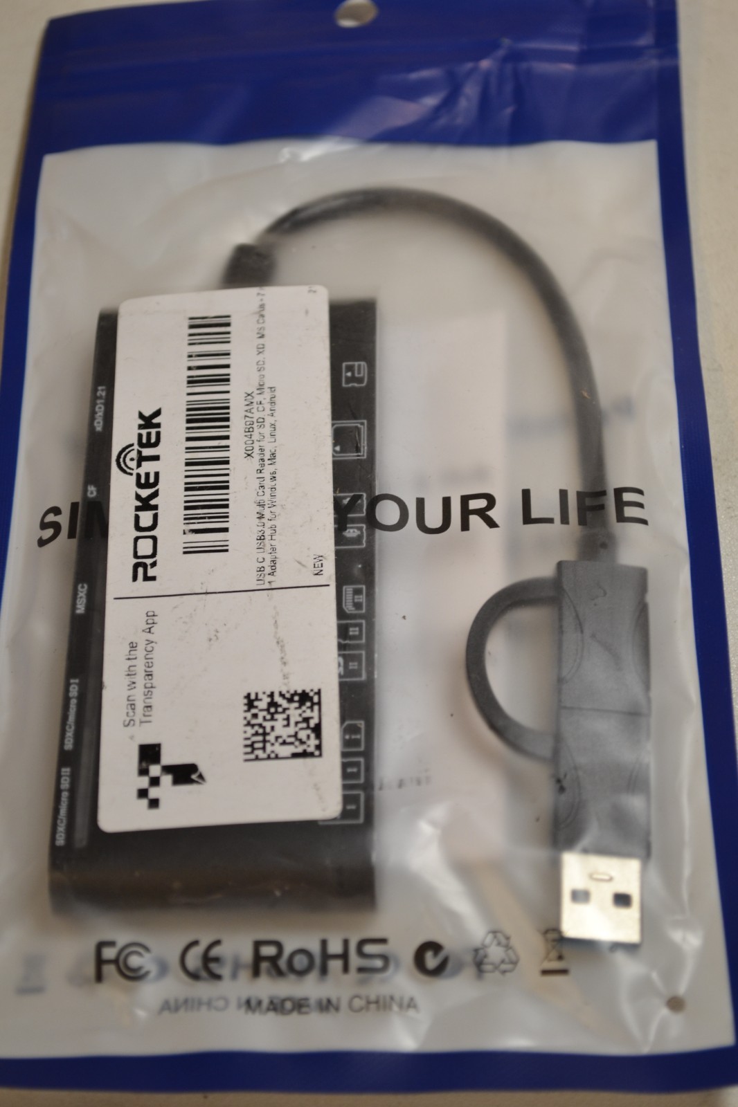 ROCKETETEK USB Card Reader & Hub
