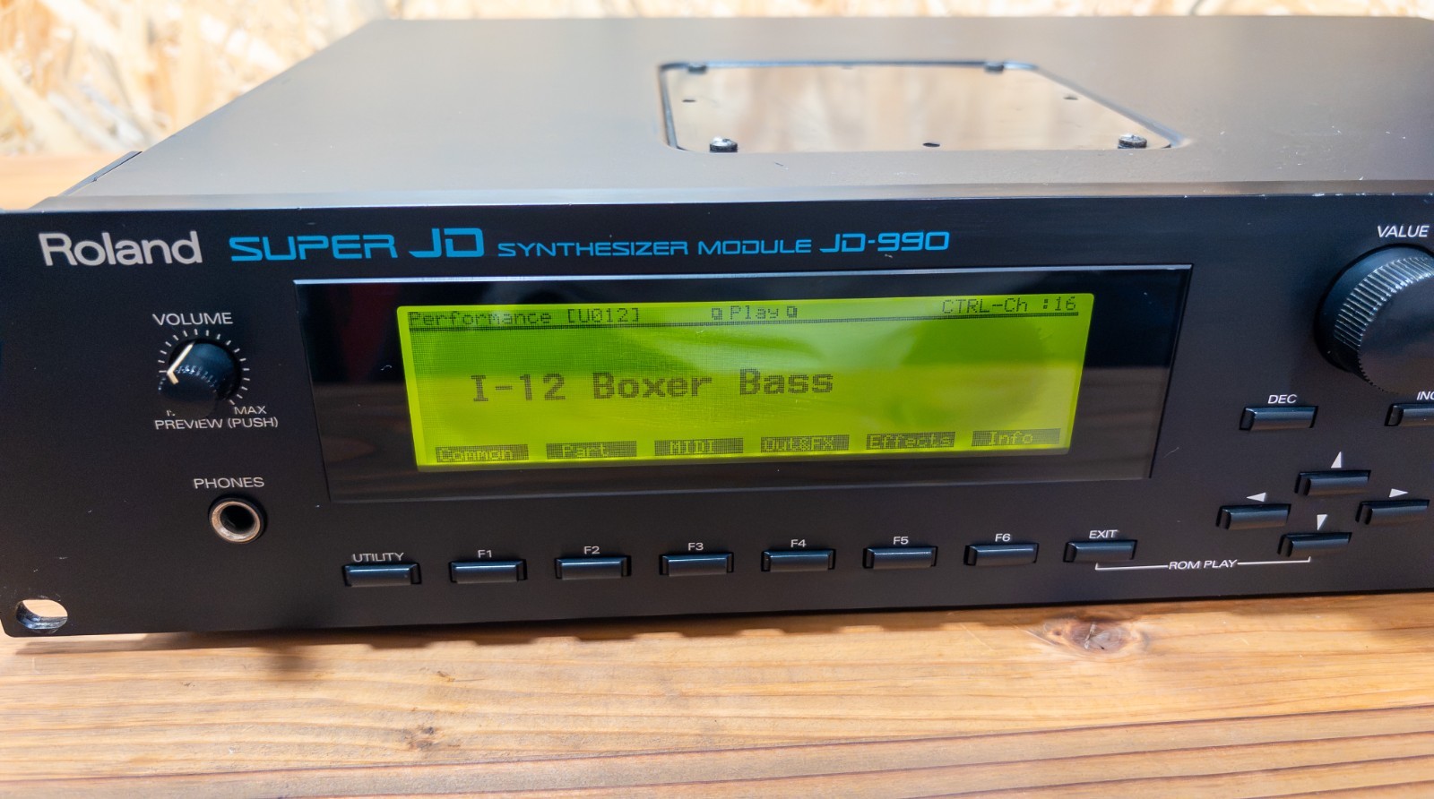 Roland JD-990 Super JD Synthesizer Module w/ Memory Card & Power Cable