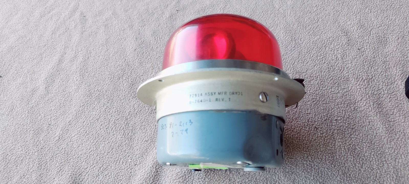 ANTICOLLISION LIGHT -AIRCARFT INSTRUMENT