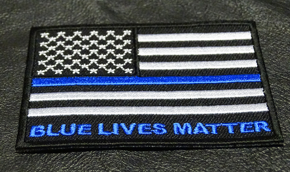 BLUE LIVES MATTER THIN BLUE LINE POLICE LAW ENFORCEMENT HOOK PATCH