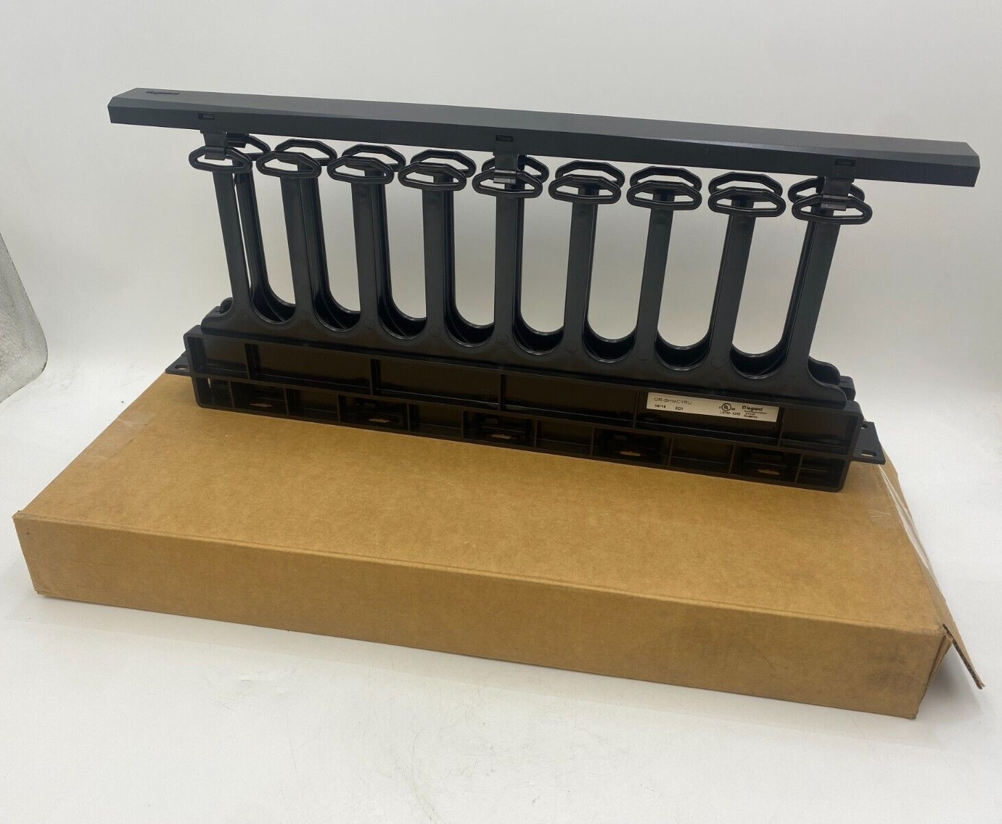 Legrand OR-SHMC1RU Cable Management Panel Horizontal EIA Style Rack Cabinet NOS
