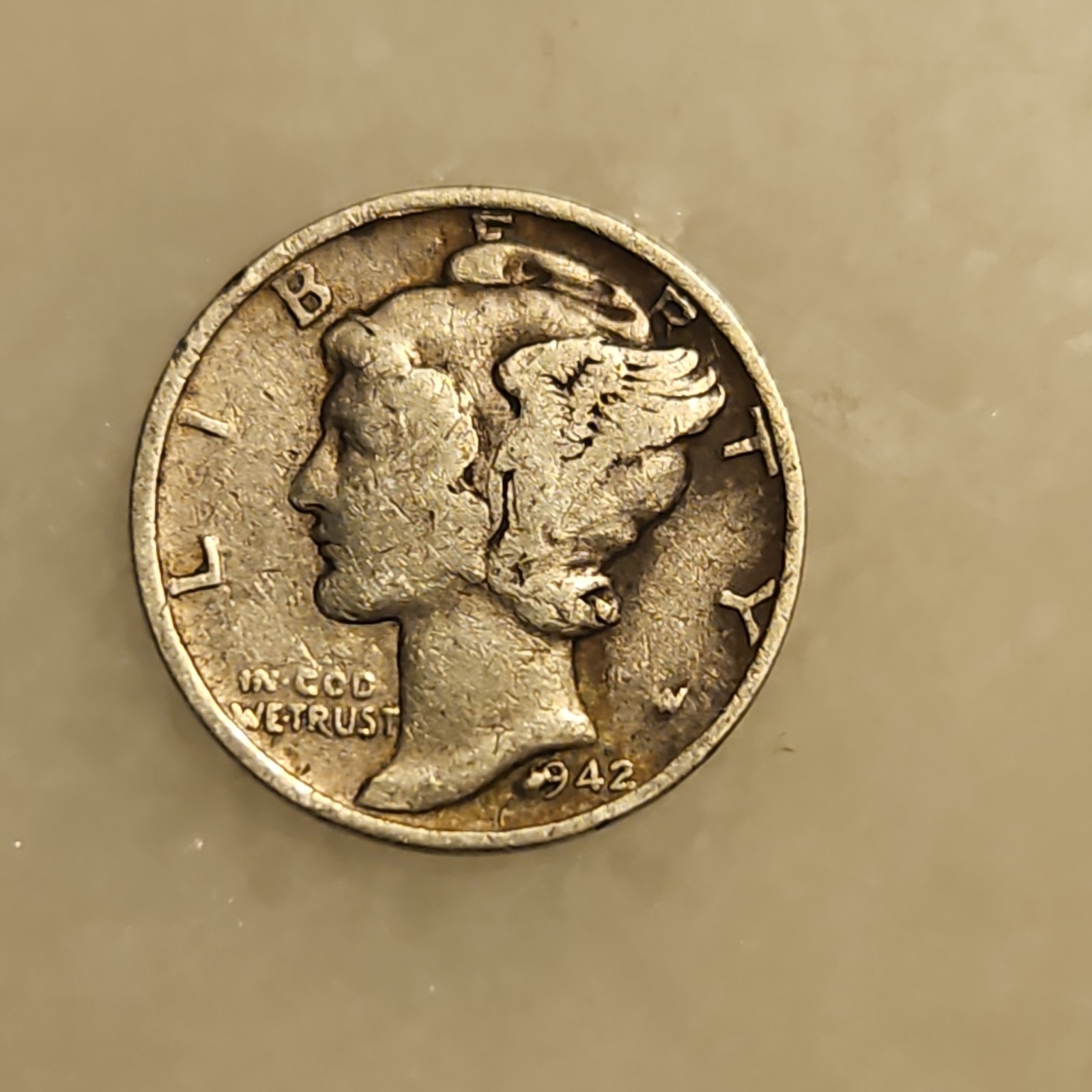 1942 Mercury Dime (No Mint Mark) RARE mint error date