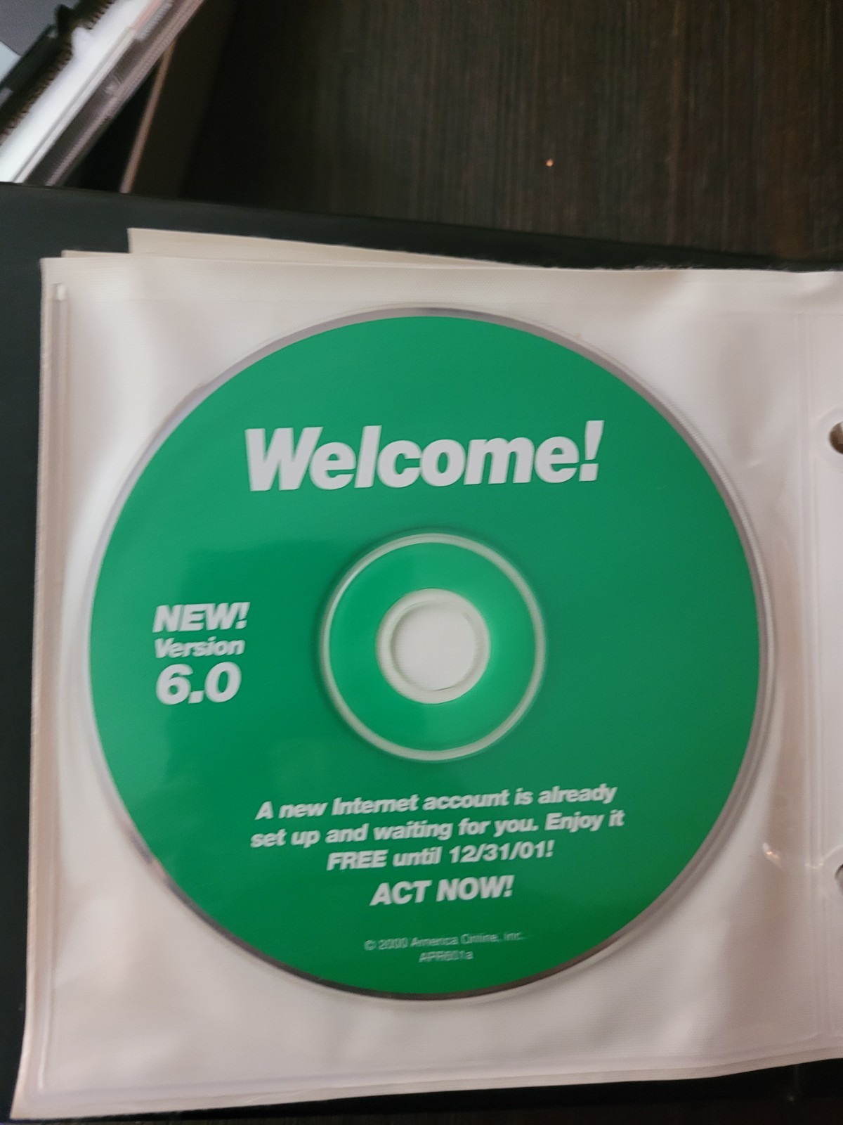 Vintage Gateway Computer Software Storage Binder With CDs Windows 95 Encarta 98