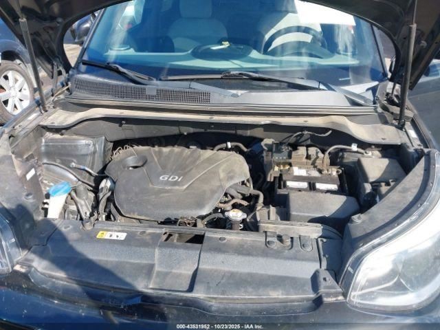 SOUL 2016 Glove Box 4915424