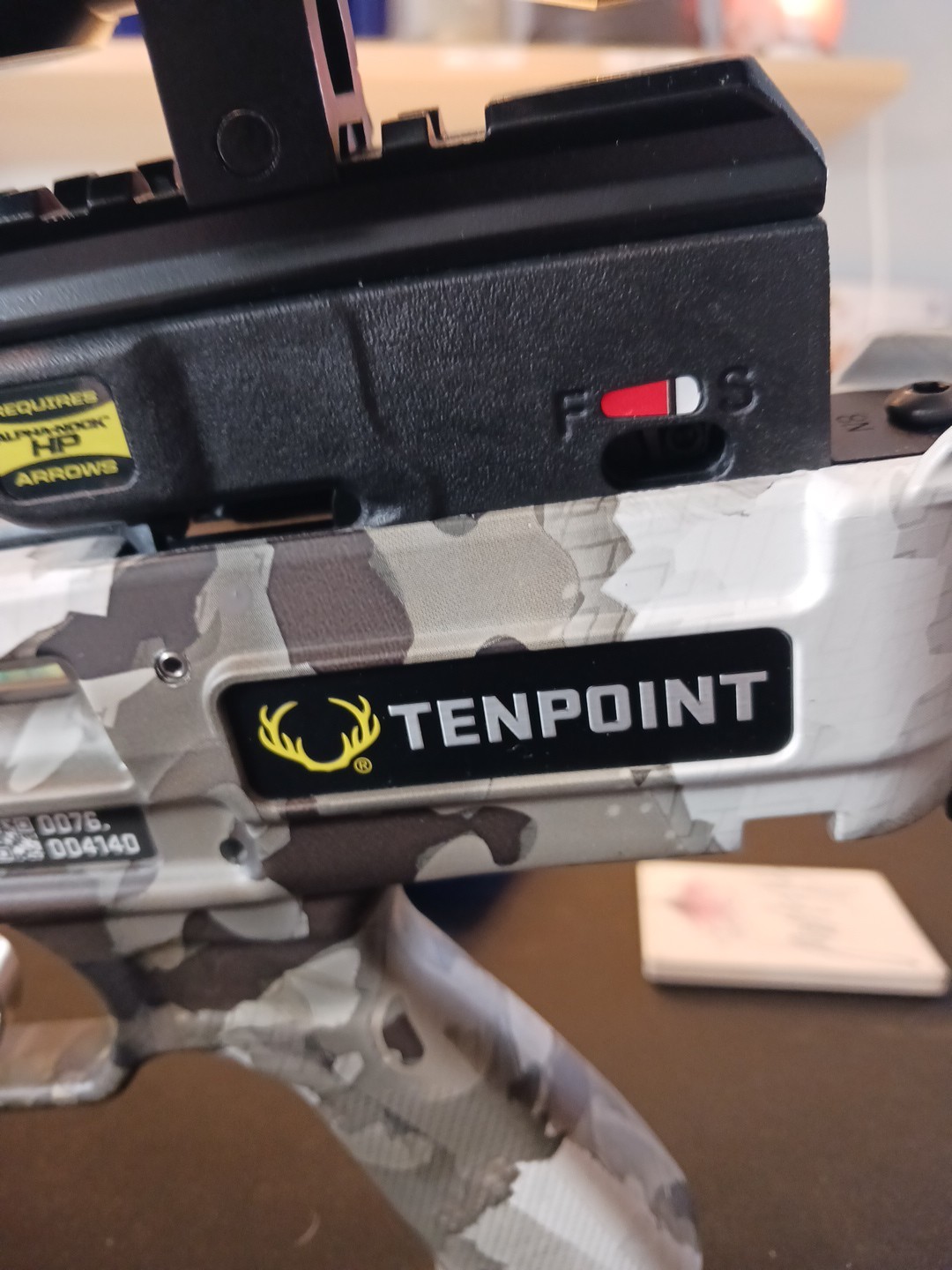 TenPoint Titan 400 Compact Profile Crossbow Pro-View 400 Scope Hunting