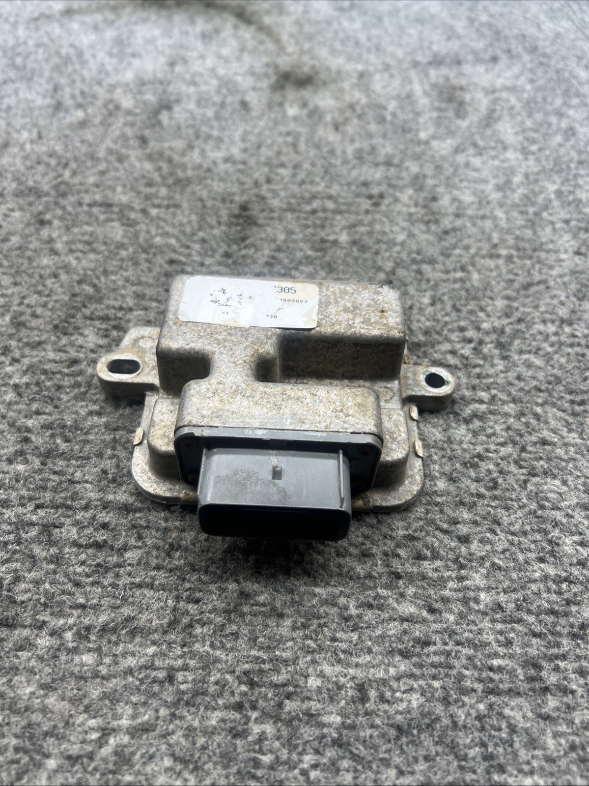 2017 Chevy Silverado 2500 Diesel  FUEL PUMP CONTROL MODULE UNIT OEM