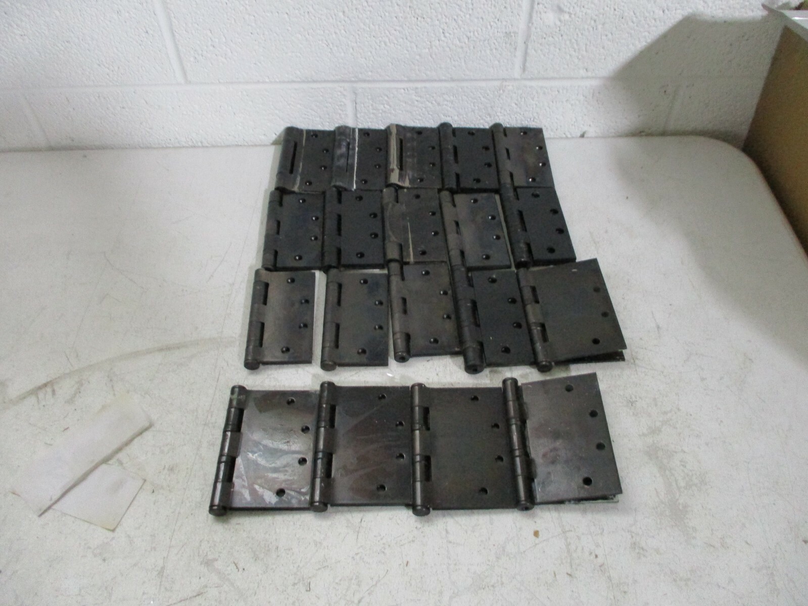 LOT OF 17 MEDIUM DUTY MCKINNEY ASSA ABLOY HAGER  DOOR HINGES USED FREE SHIPPING