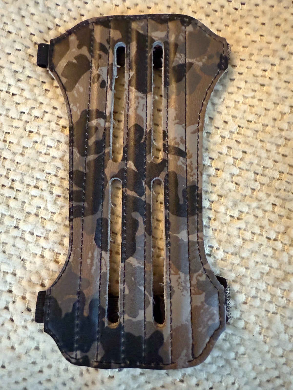 2 Strap Camouflage Archery Arm Guard
