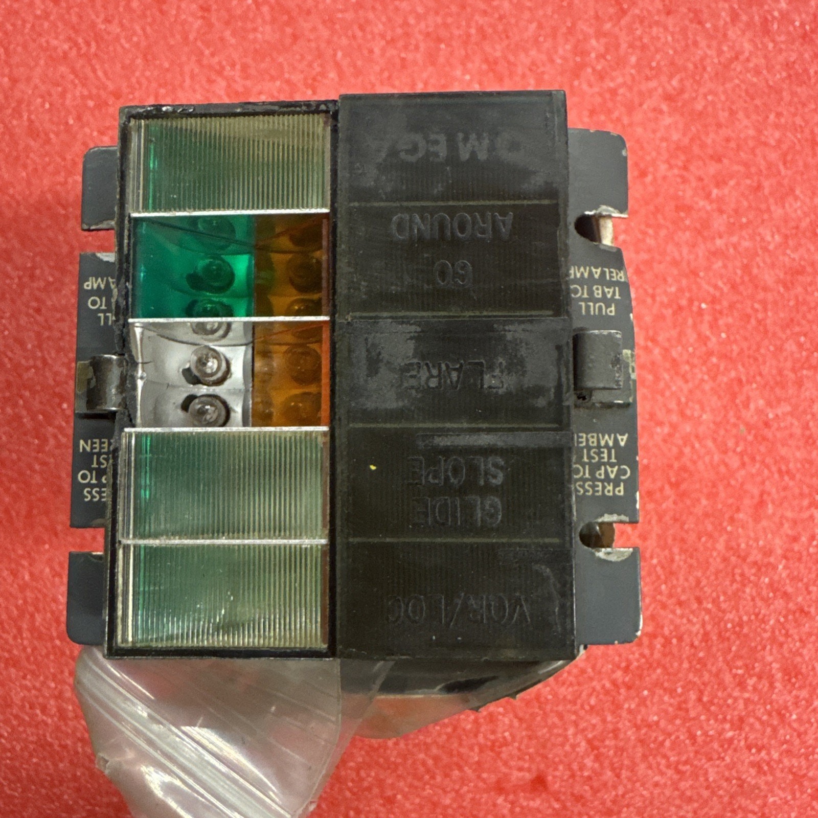 Boeing 727/737 Grimes 75-0149-9 Annunciator Light Panel PN: 10-61330-8 bin13