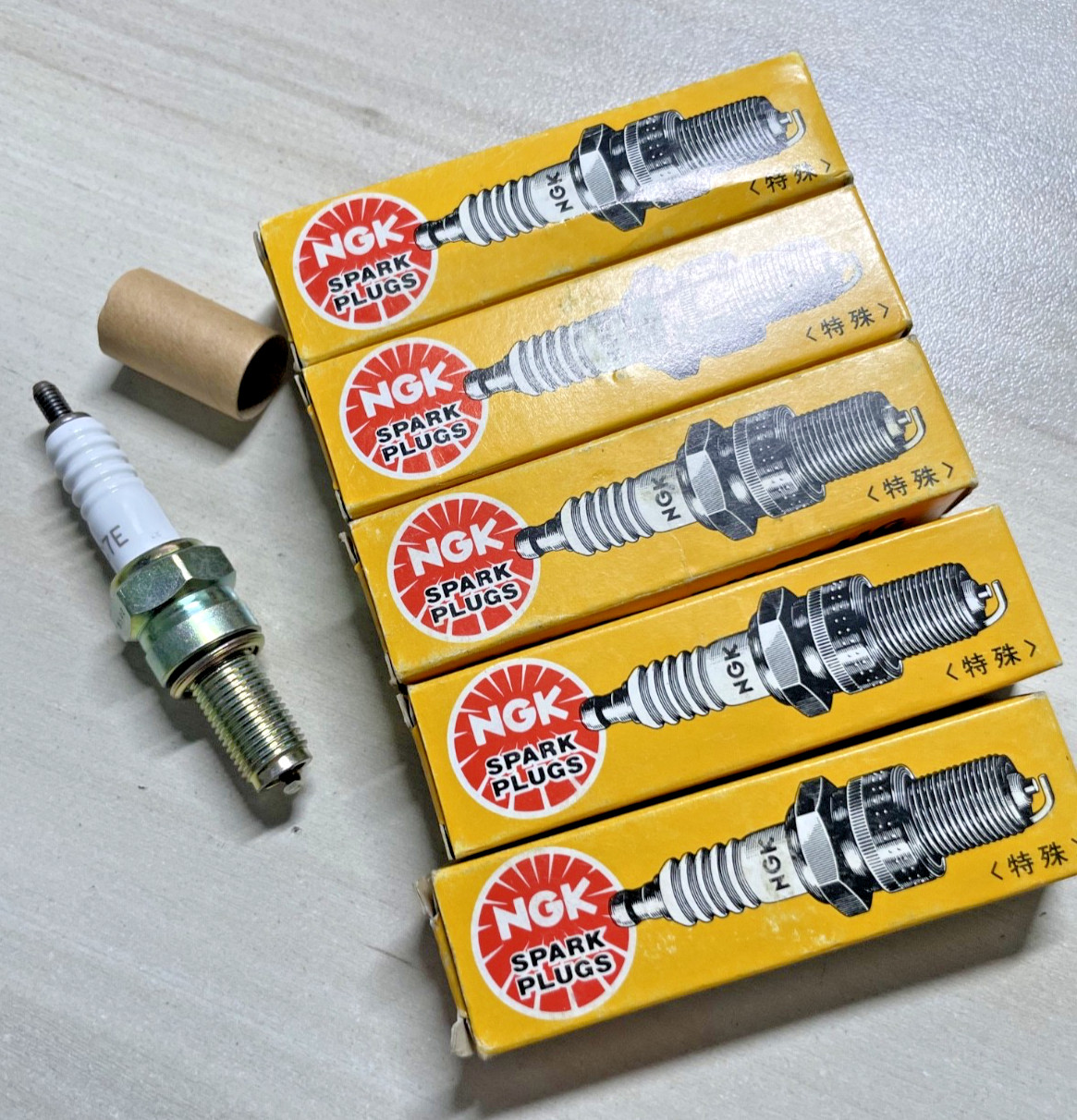 NGK 5096 STANDARD SPARK PLUGS C7E QTY-5
