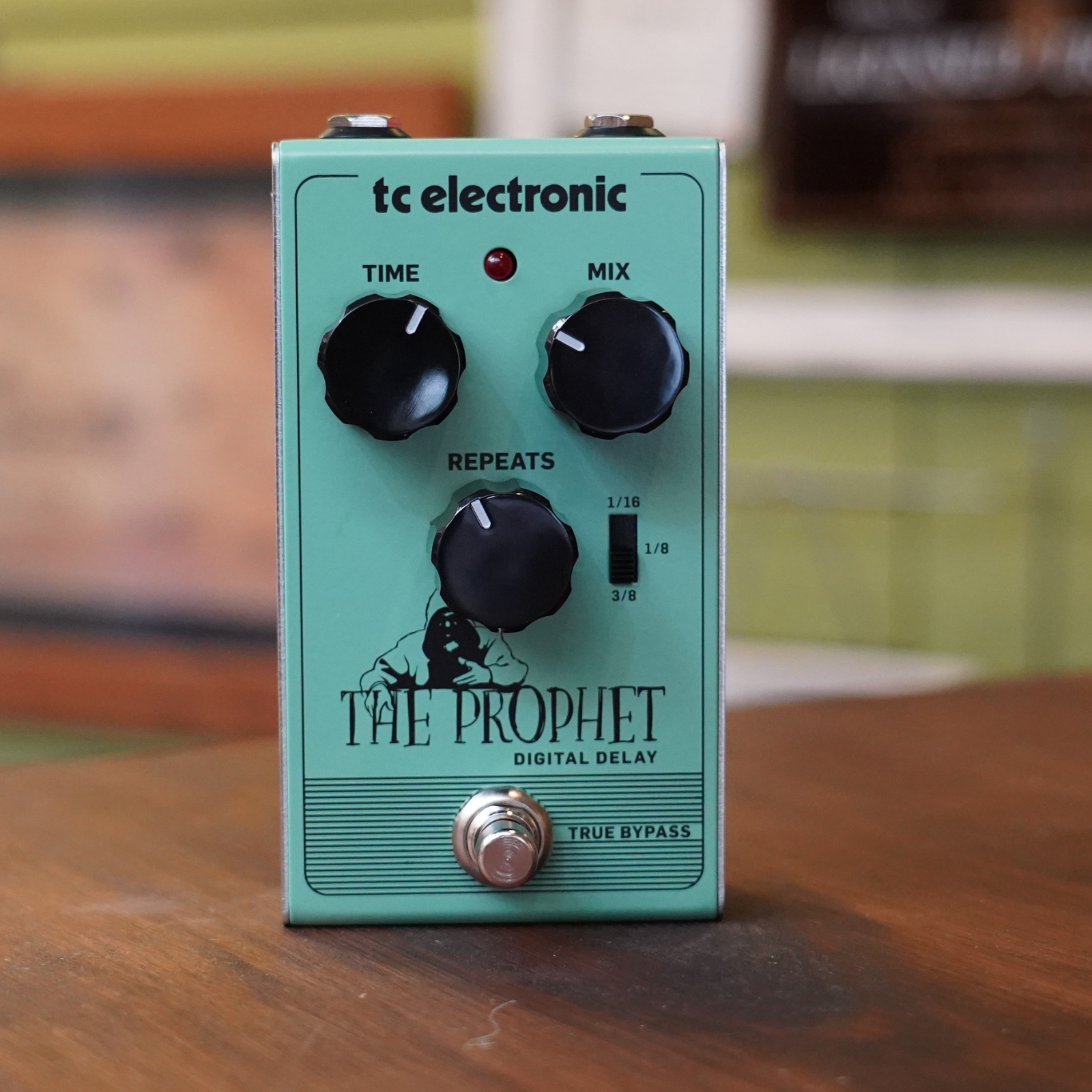 tc electronic THE PROPHET Digital Delay Guitar Effects Pedal