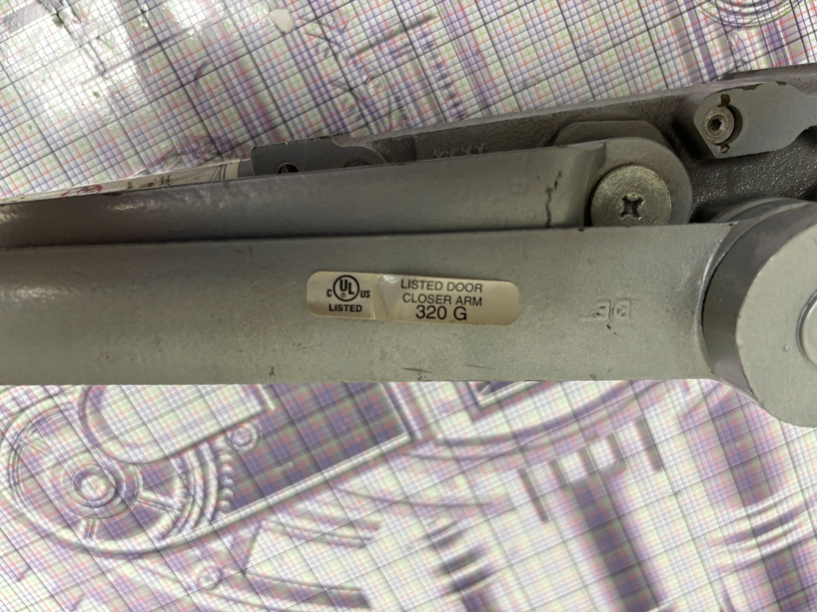 IR LCM 4111 DOOR CLOSER