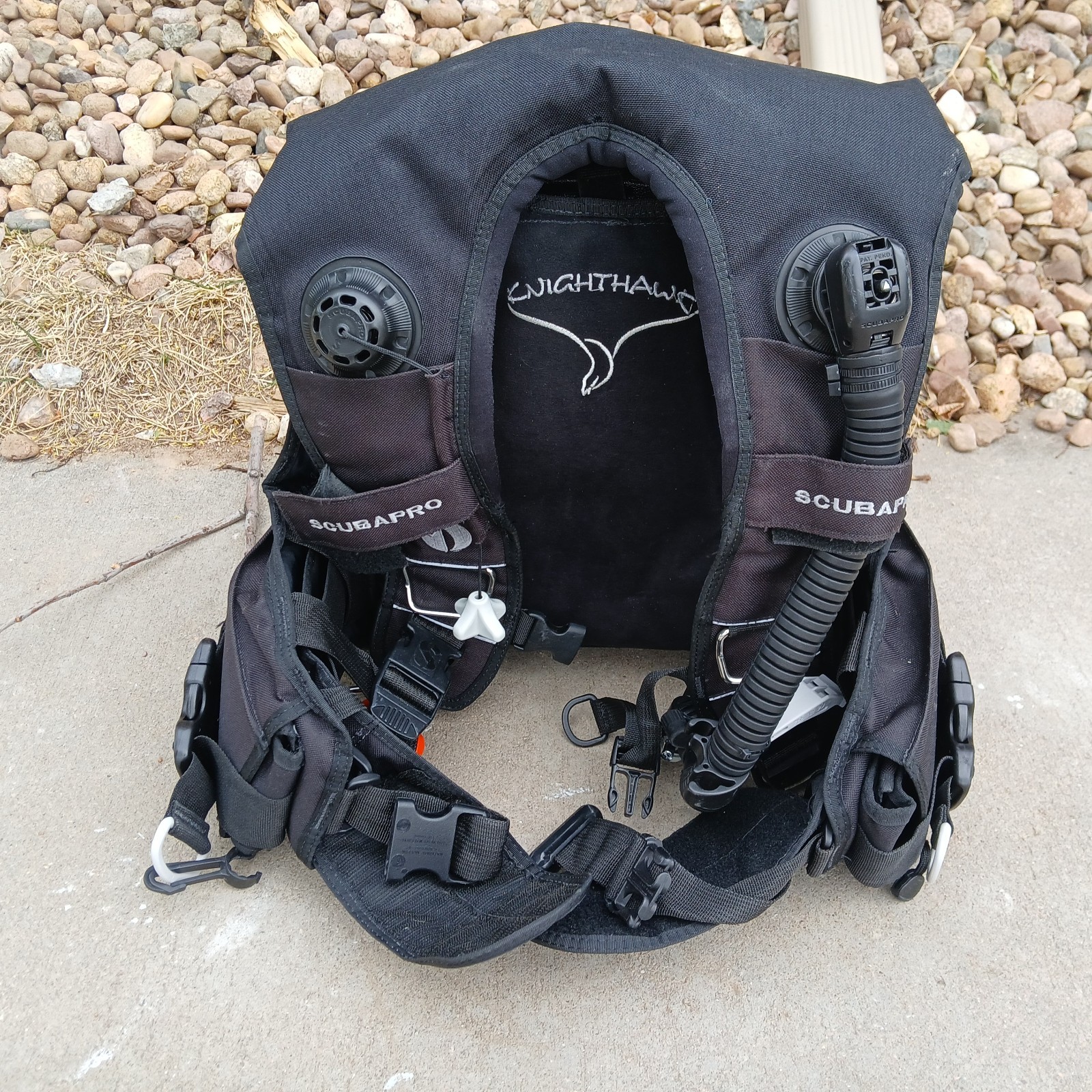 Scubapro Knighthawk BCD Buoyancy Compensator Vest Size M