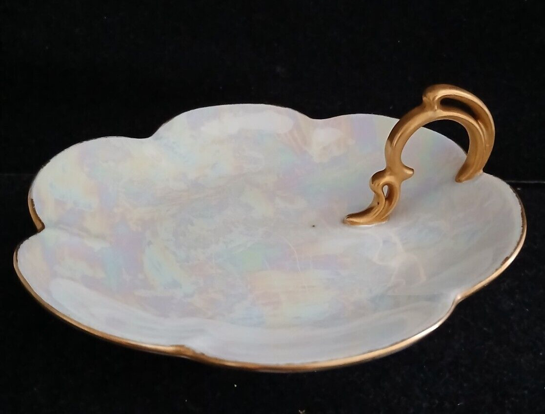 Z. S. & Co. Zeh Scherzer and Co. Nappy Lemon Candy Trinket Dish 5-1/2"D