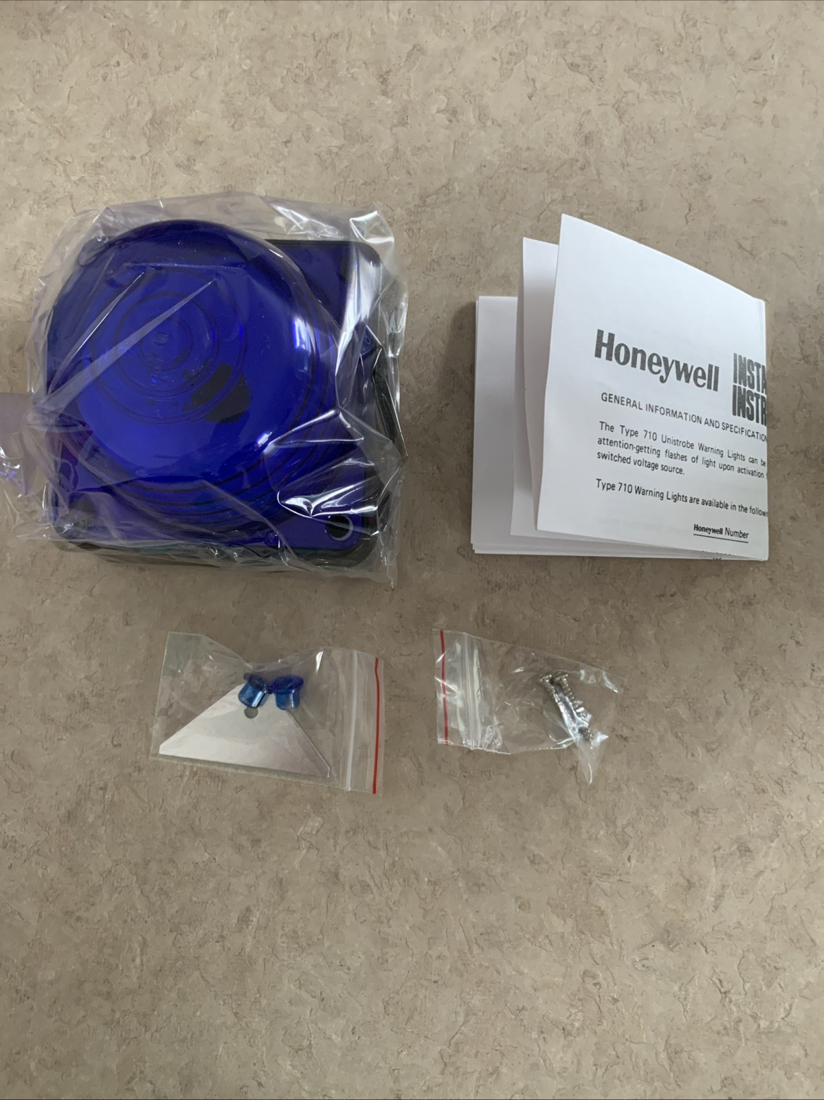 Honeywell 710 Blue Unistrobe warning light New In Original Box