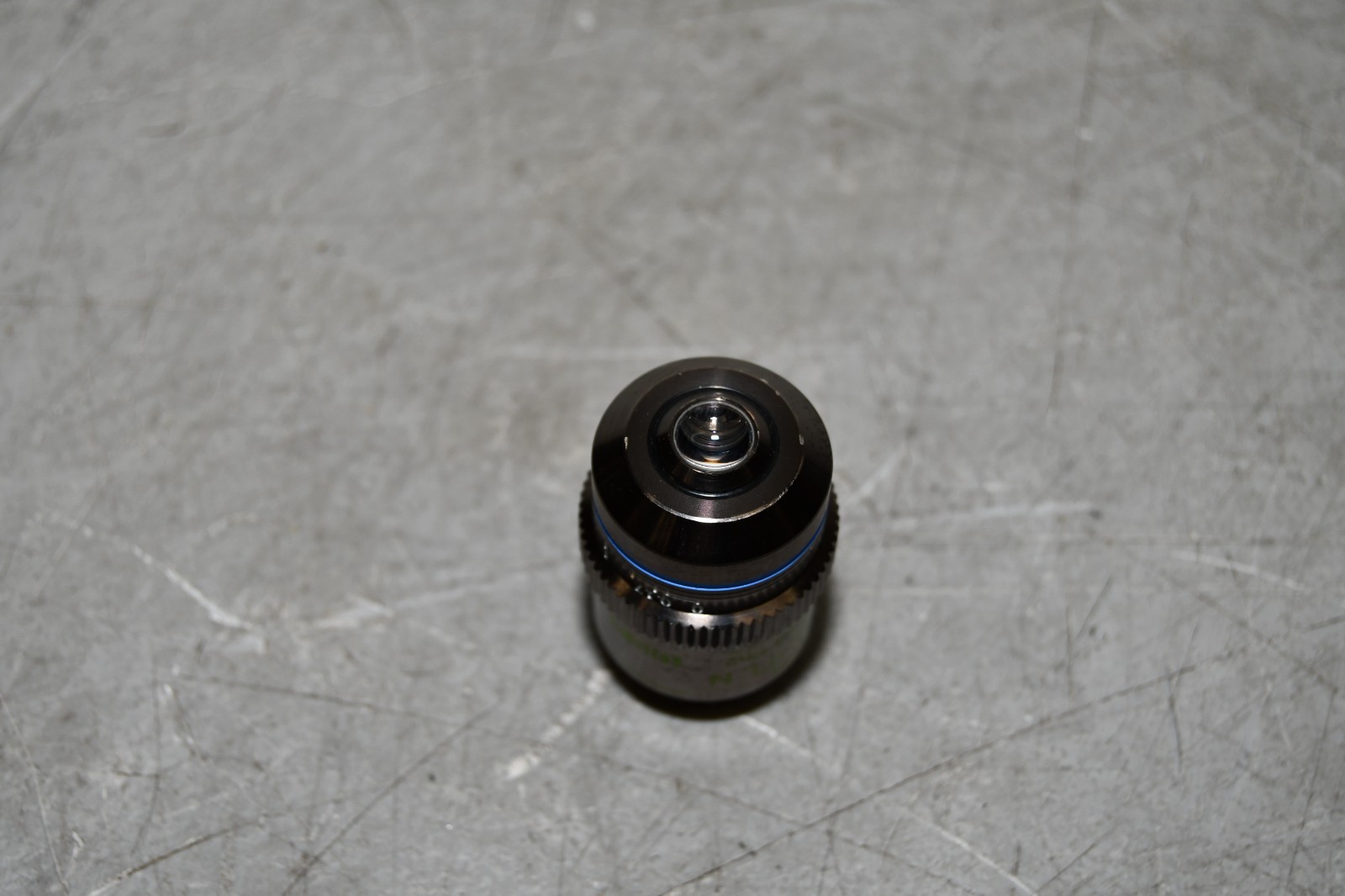 ^ Olympus LUCPlanFL N 40x/0.60 Ph2 UIS2 Infinity/0-2/FN22 Microscope Objective