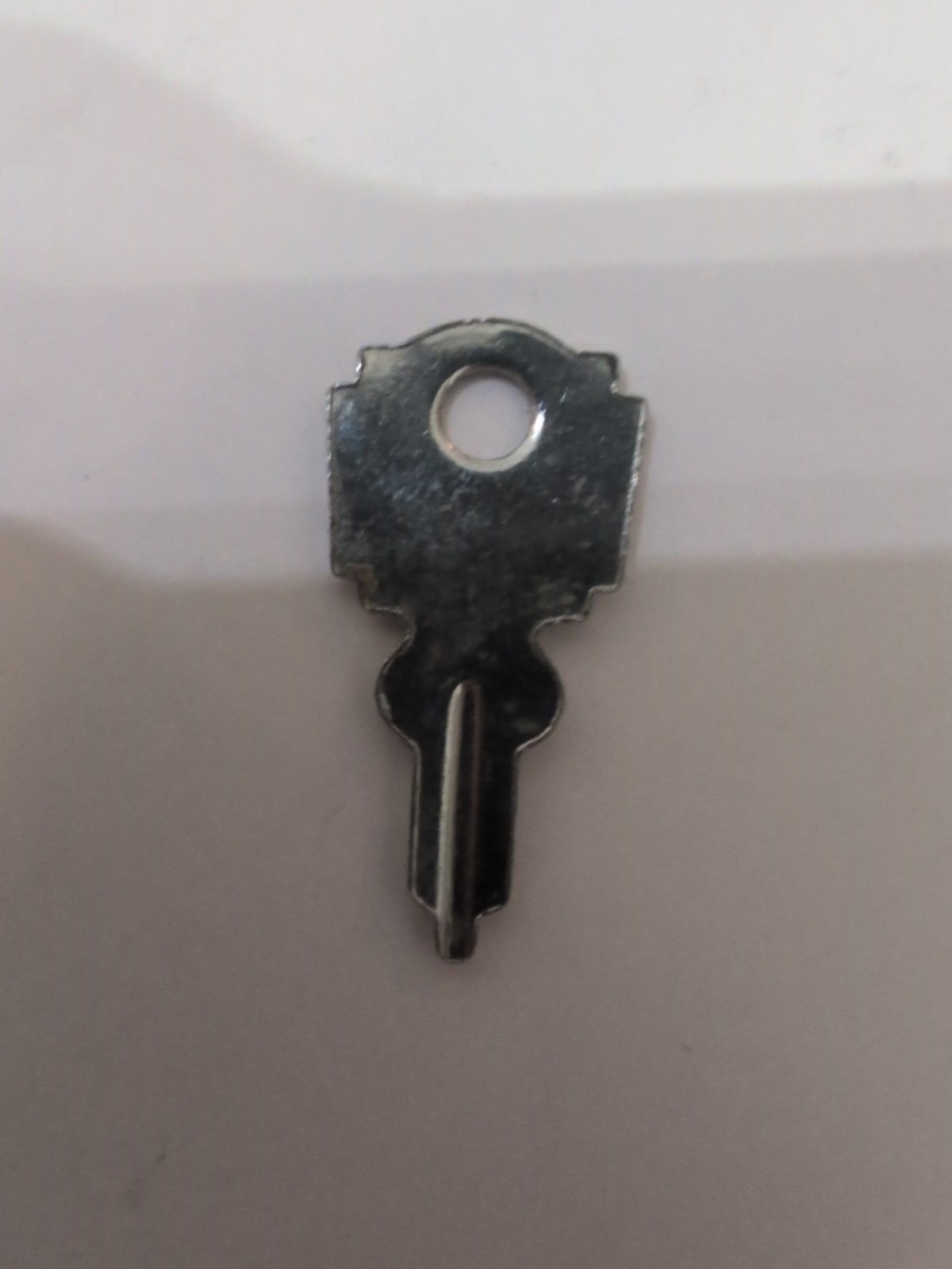 Vintage Flat Steel Key Steamerbox