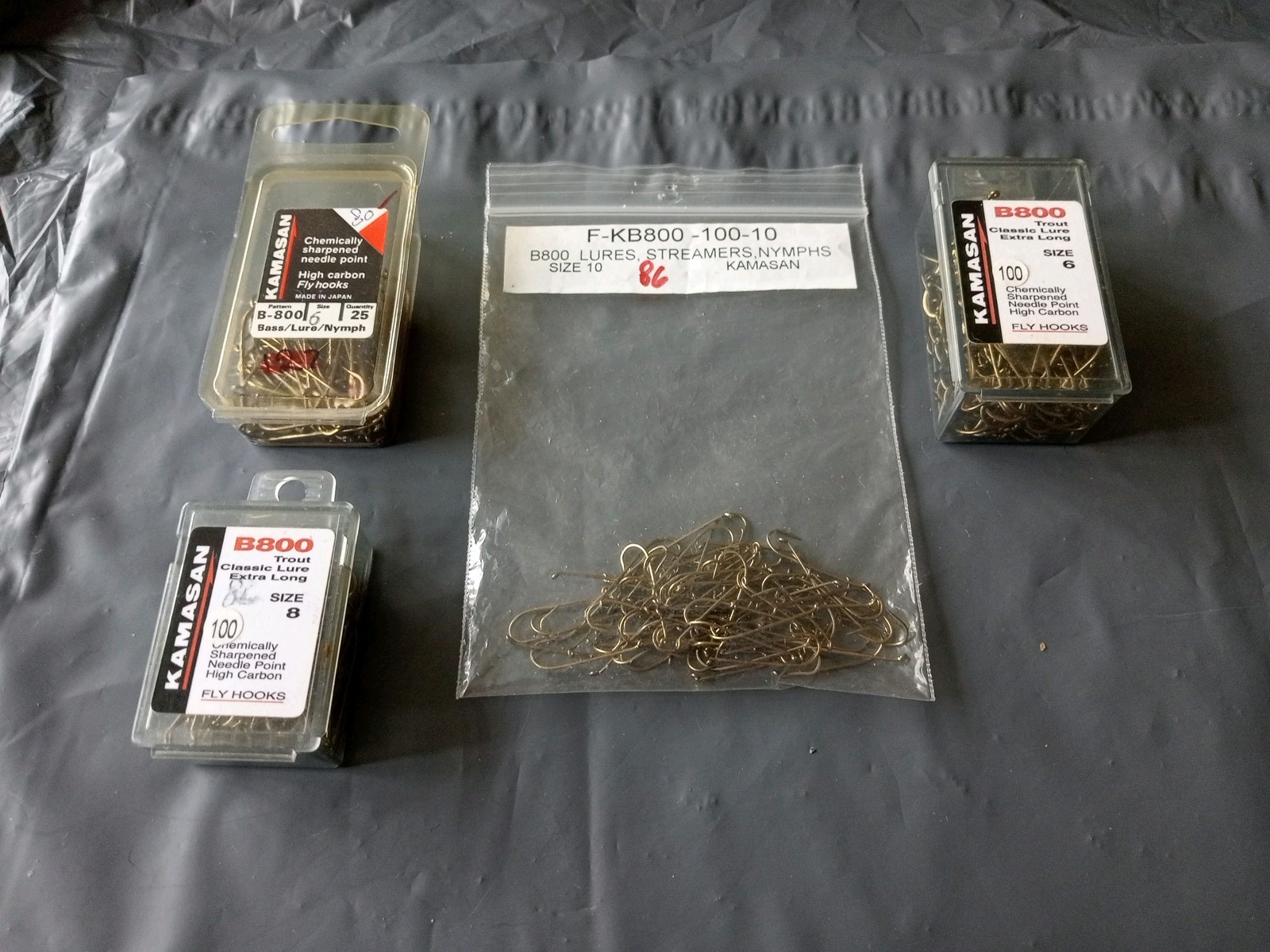 Kamasan B800 Various Sizes x 386 Hooks