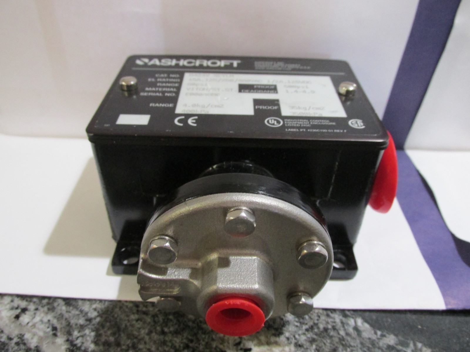 Ashcroft B424V XCYLM 60 PSI Pressure Switch