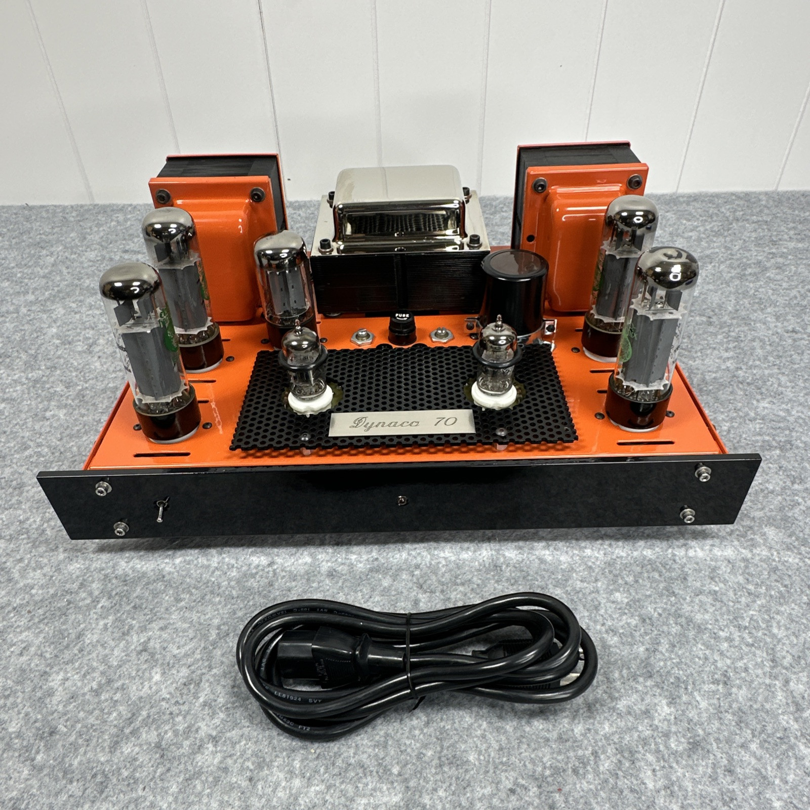 Dynaco 70 Tube Stereo Amplifier / Special Model# 002 Rebuilt by Will Vincent