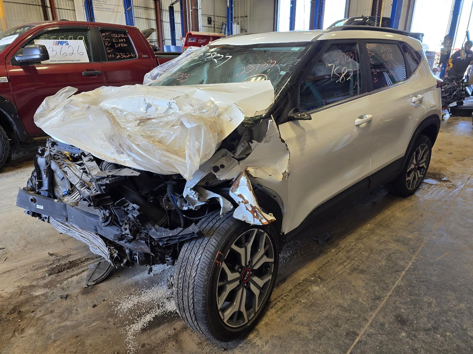Used Ignition Control Module fits: 2021 Kia Seltos Body Control BCM RH dash US m