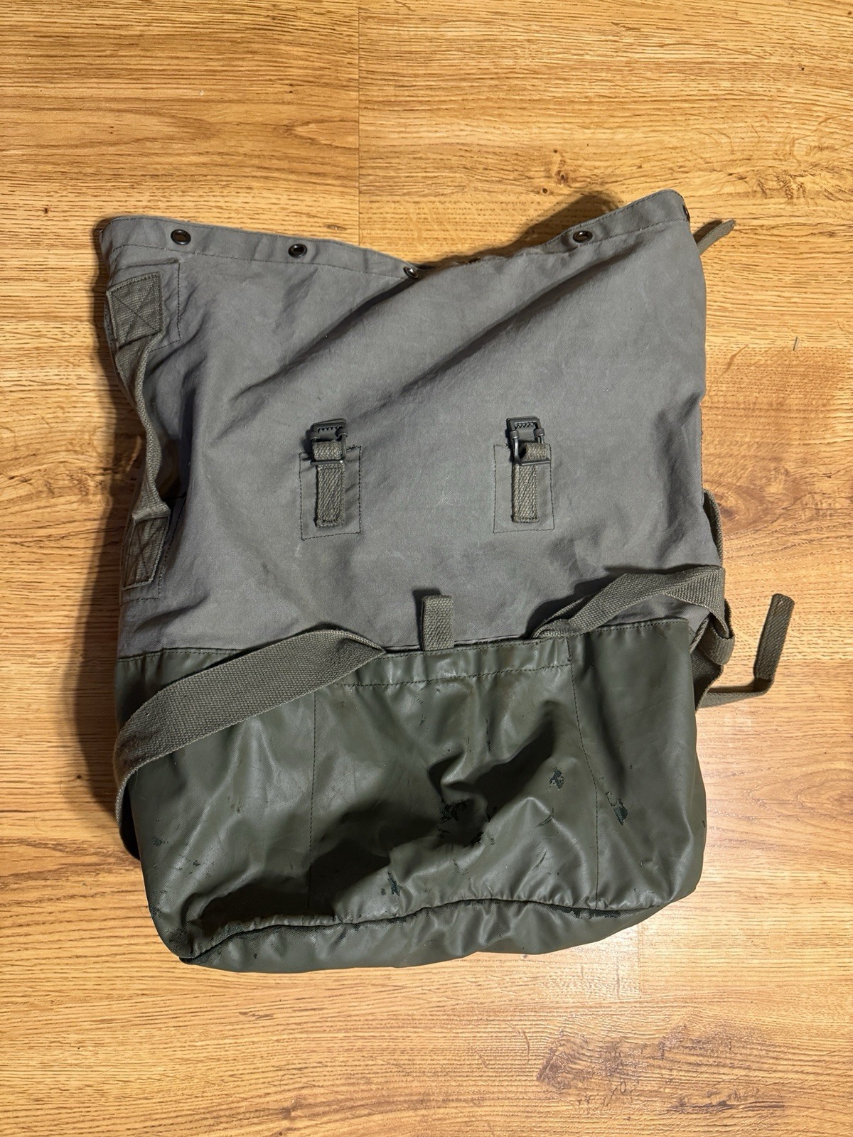 Vintage Warein 1987 Army Backpack French F1 or2 Military Duffle Bag Distressed
