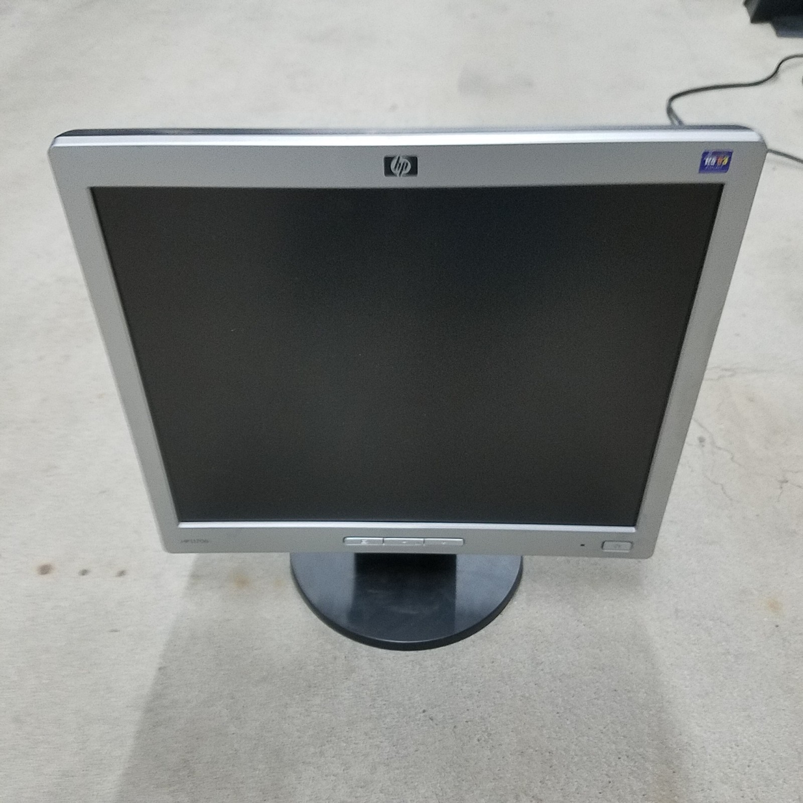 Hewlett Packard L1706 LCD Flat Screen Monitor, 17" Screen Size - USED