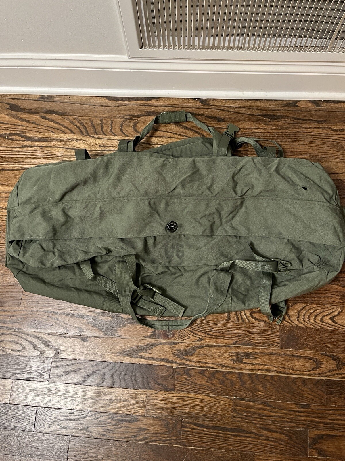 US Military Army IMPROVED Duffle Bag Backpack USGI - GREEN Side Zip