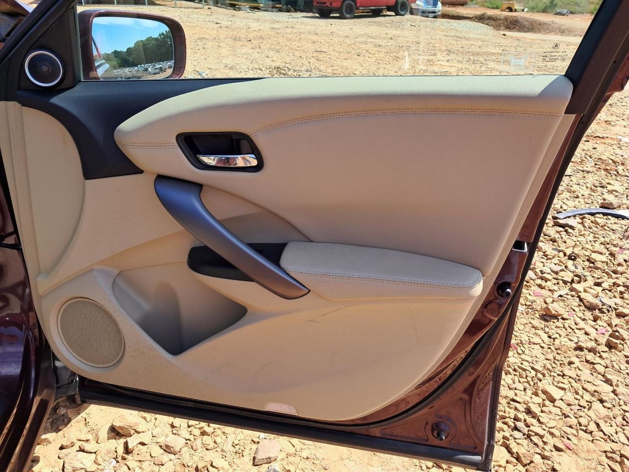 RDX 2013 Glove Box 4768830