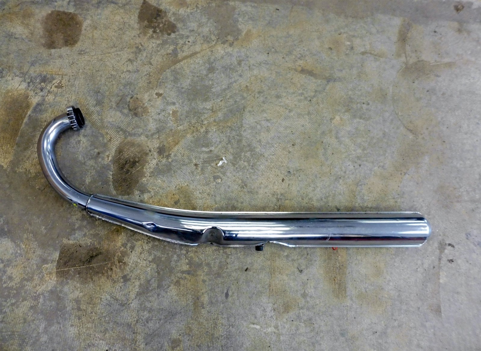 1973 Suzuki GT750 Water Buffalo S723. left outer exhaust header muffler pipe #2