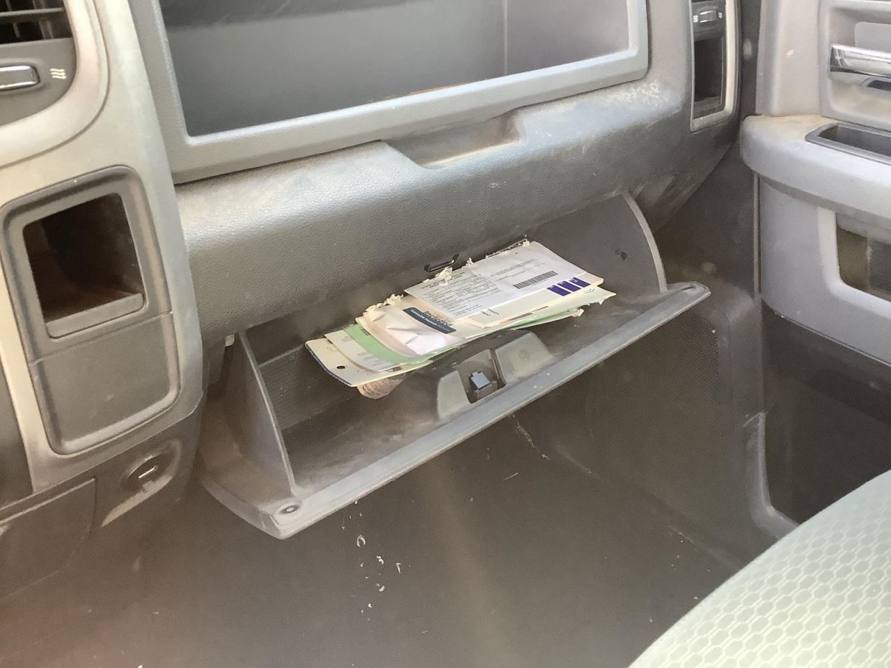 TDODR1500 2013 Glove Box 4989386