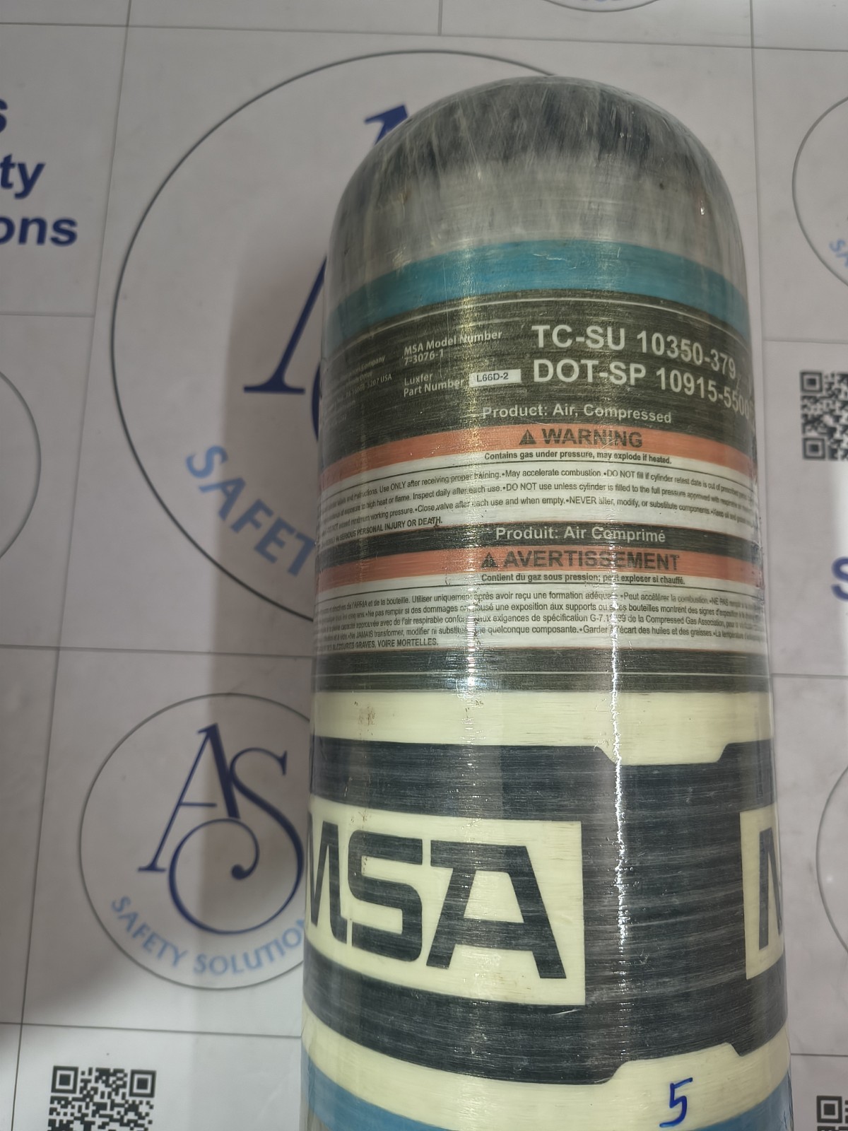 MSA composite SCBA breathing air cylinder without valve