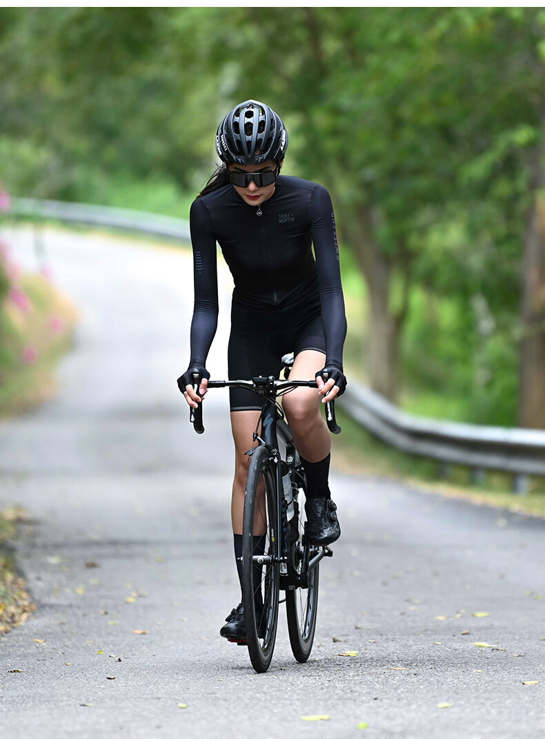 Monton cycling socks