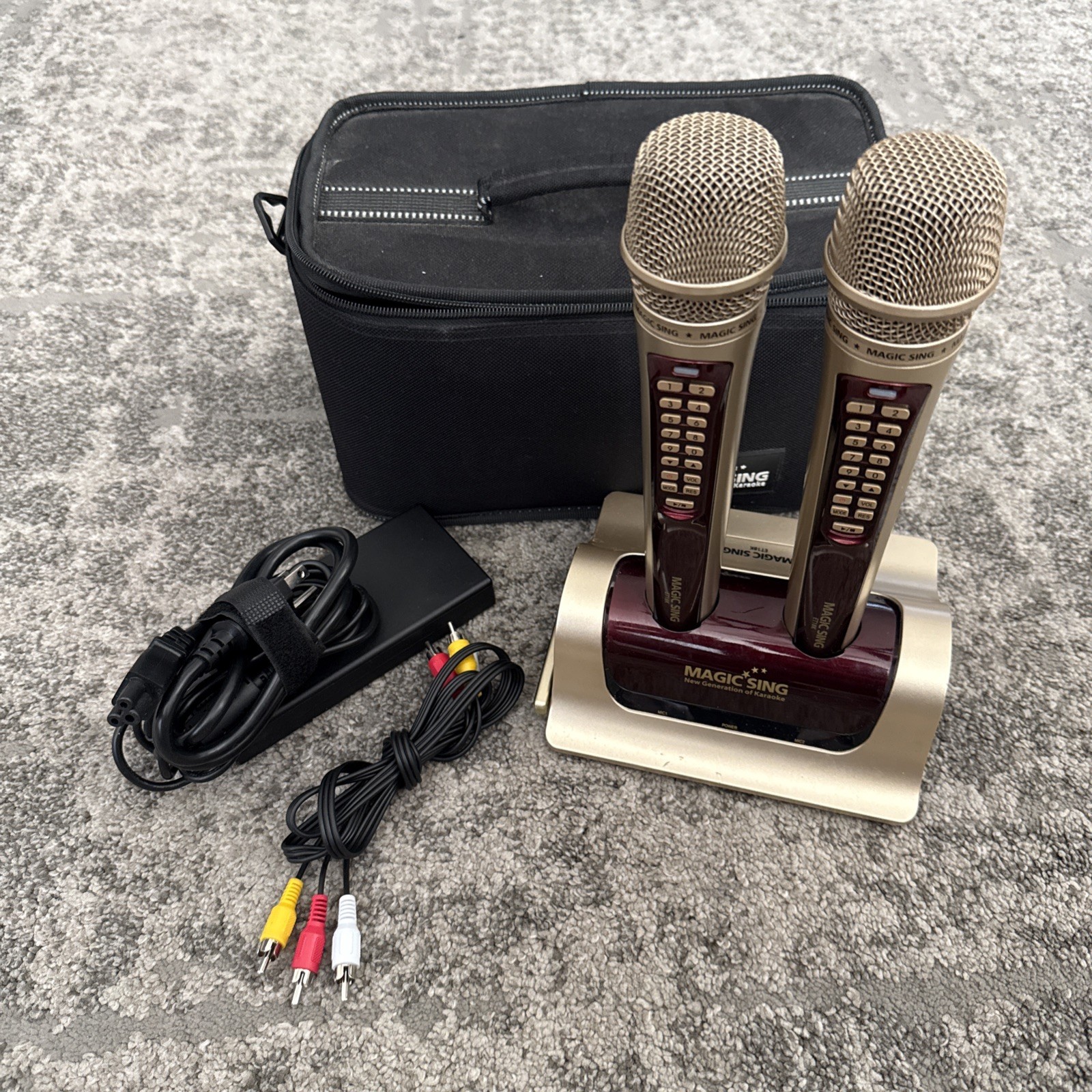 Magic Sing Karaoke System ET18K No Remote (untested) Read As-Is