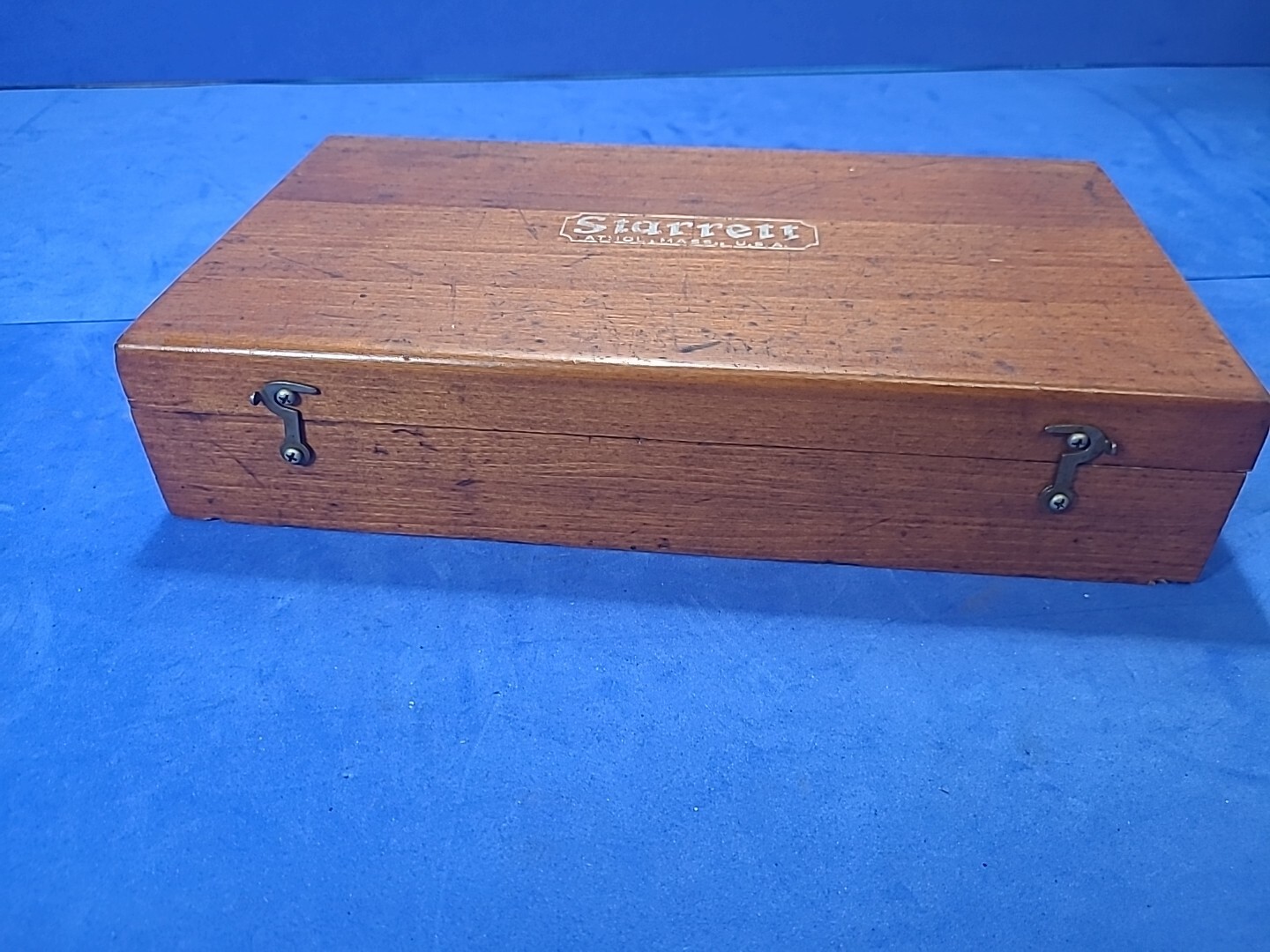 Starrett 657EZ Magnetic Base With Indicator in Wood Case