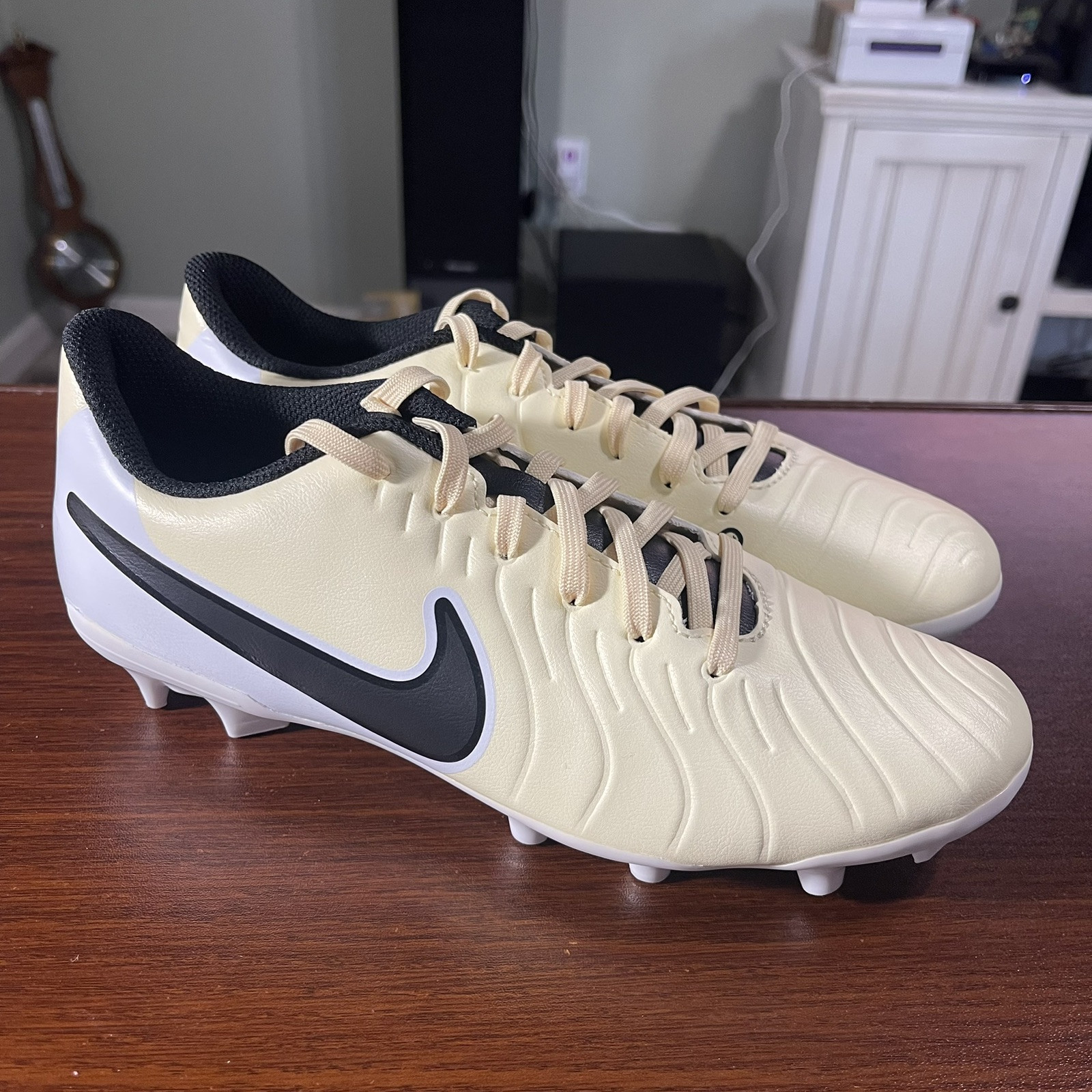 Nike Legend 10 Club FG/MG Soccer Cleats Lemonade DV4344-700 New Pick Your Size