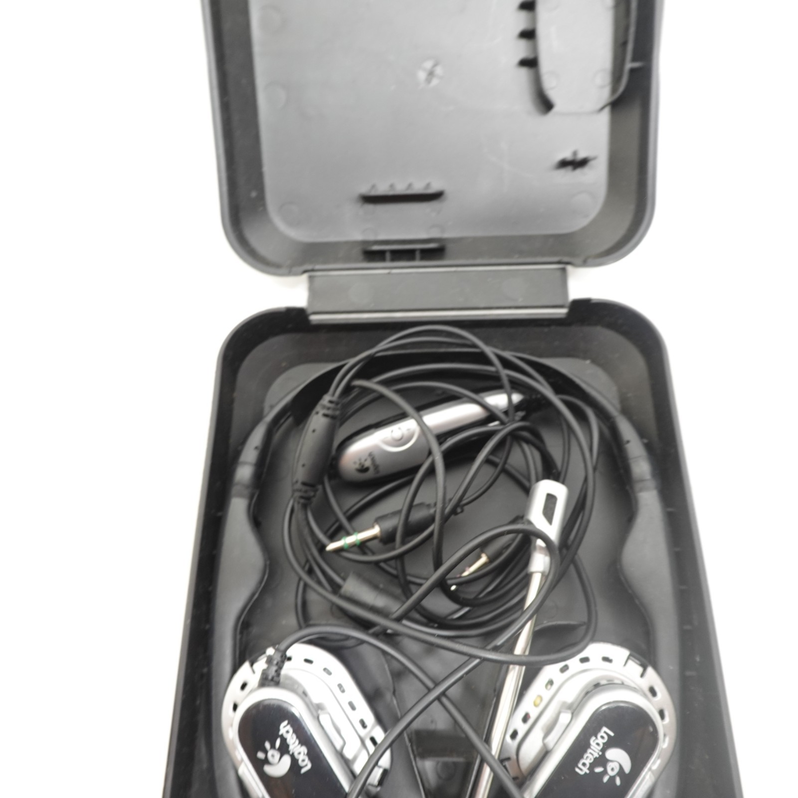 Logitech Premium Notebook Folding Headset Behind-Neck 3.5mm Wired with Case