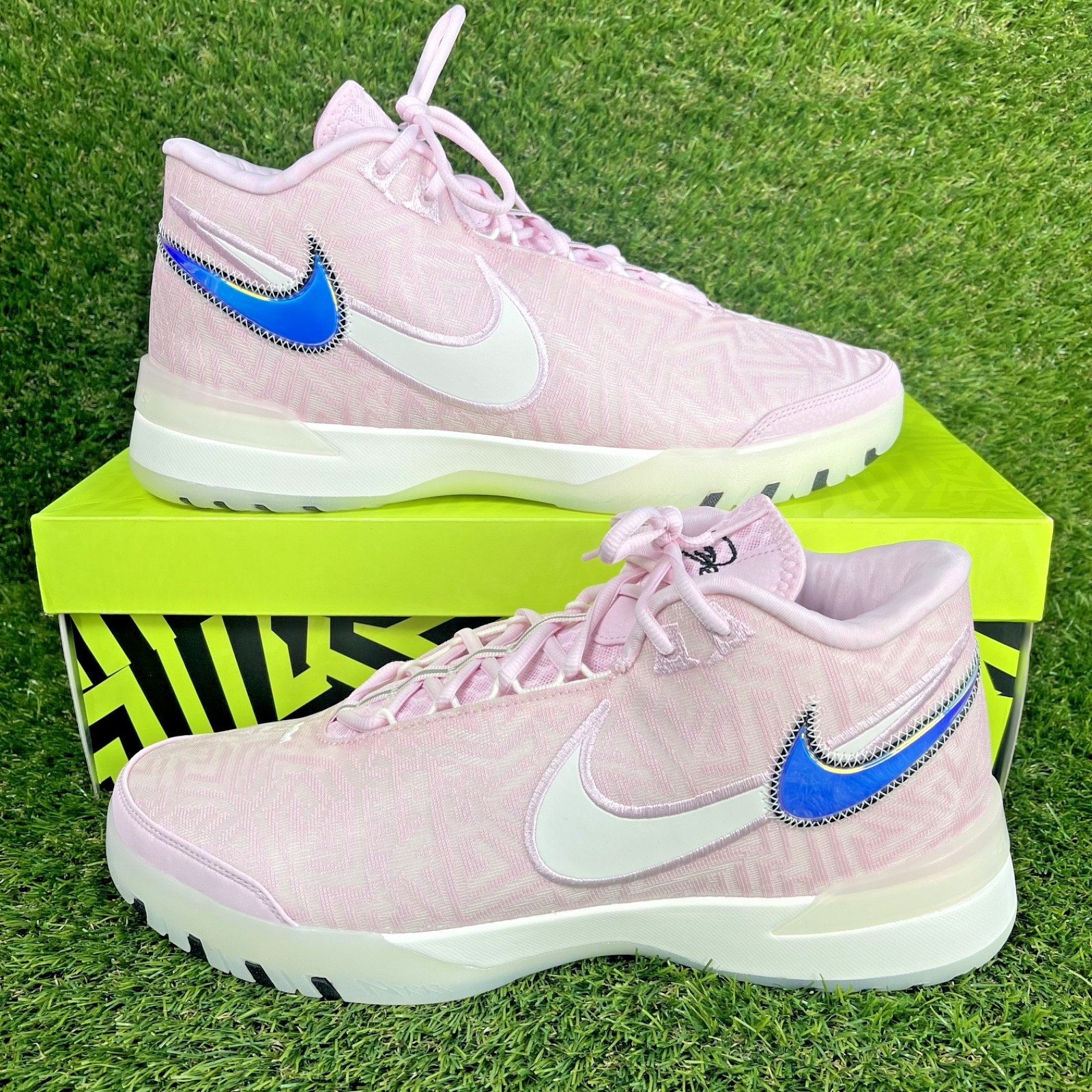 Nike Lebron NXXT Genius Mens Size 9.5 Basketball Shoes Light Pink HF0712-602 New