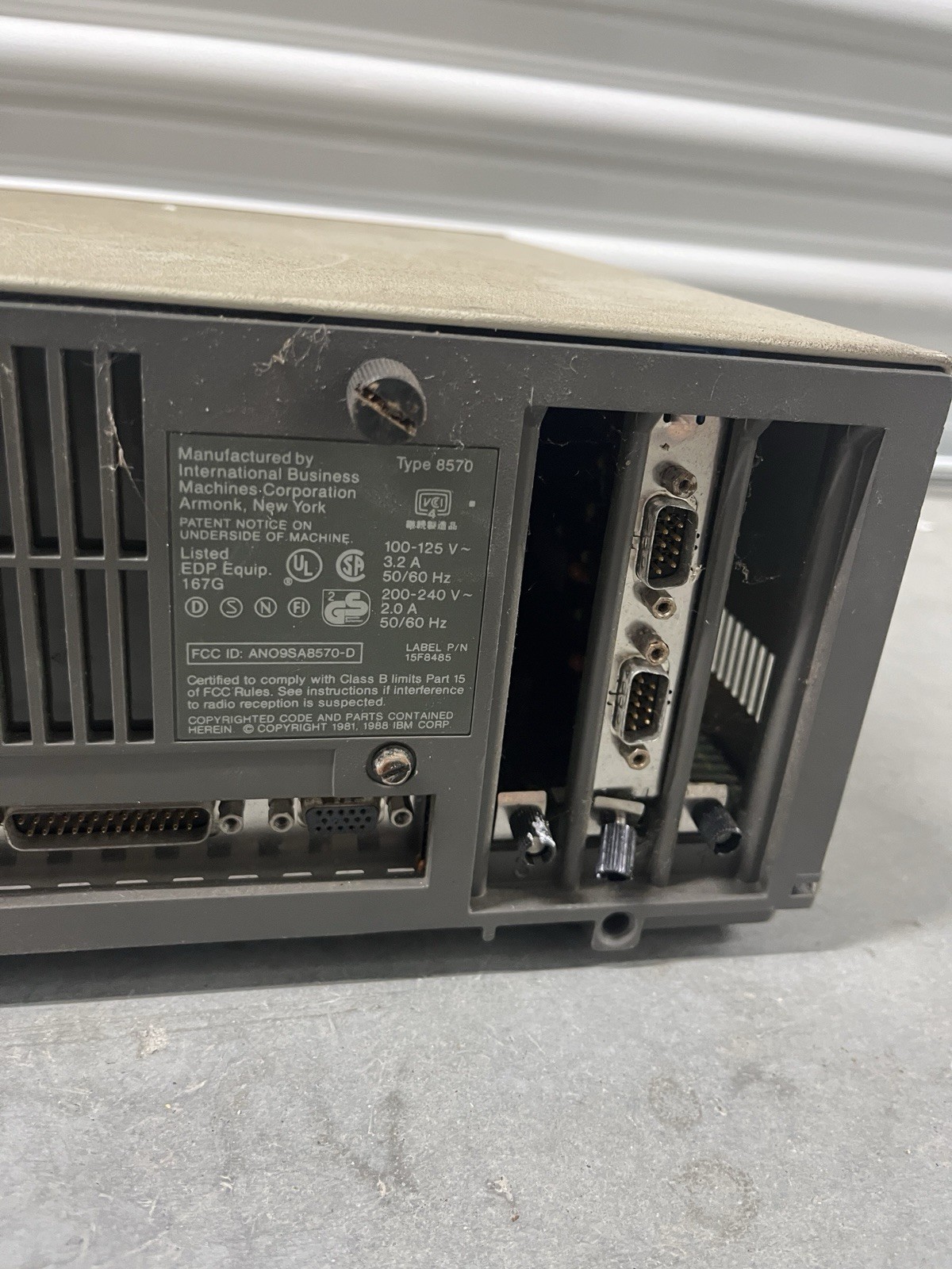 IBM Personal System/2 Model 70 386 Desktop Computer - UNTESTED / FOR PARTS *READ