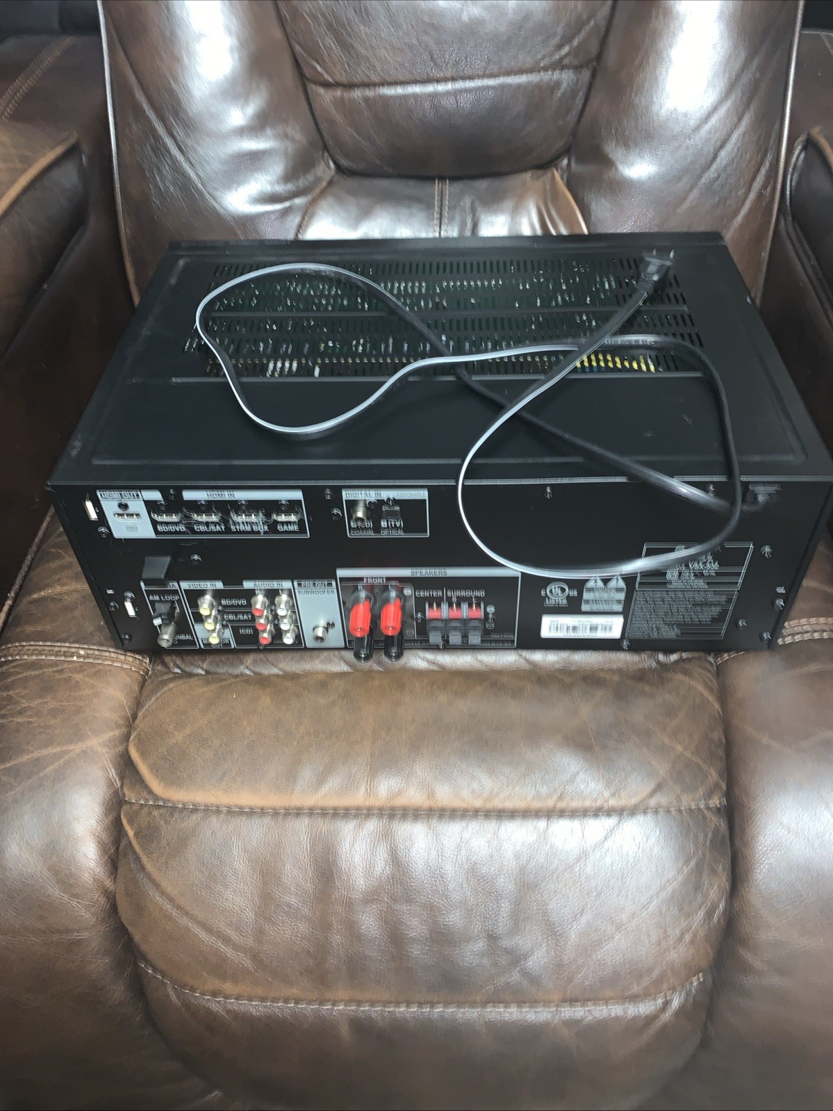 FOR PARTS- Pioneer Surround Sound A/V Receiver VSX-532 5.1 Channel NOT WORKING