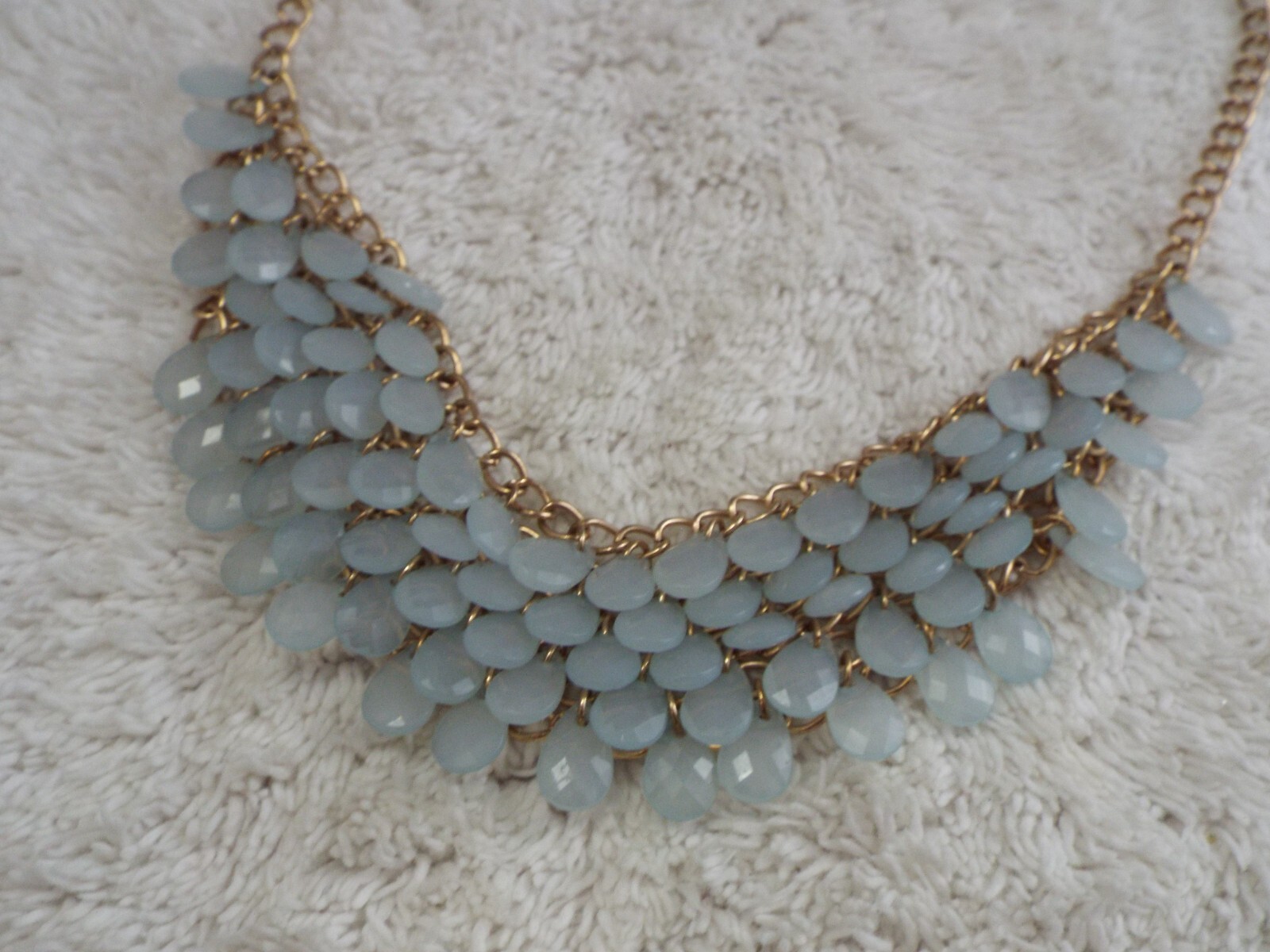 Goldtone Blue Bead Bib Necklace (F43)