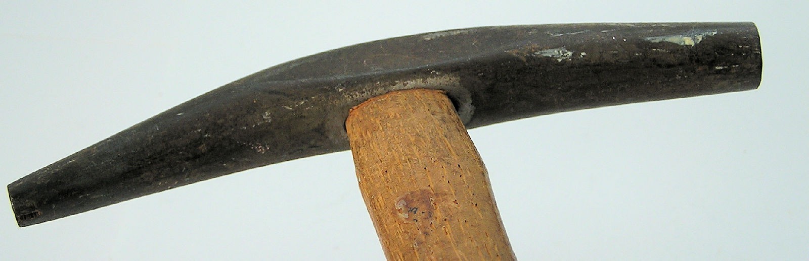 Vintage C.S. Osborne Co. Harrison,N.J. Tack Upholstery Curved Head Hammer