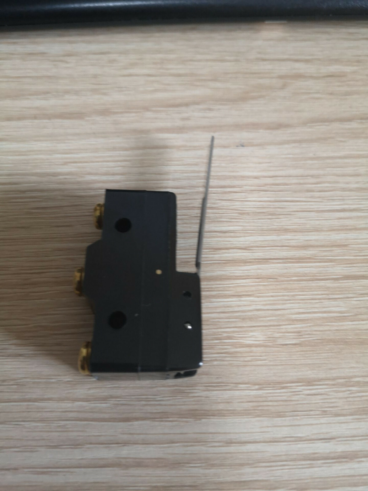 1PC New Moujen MJ2-1701 MJ21701 Microswitch Free Shipping *TT