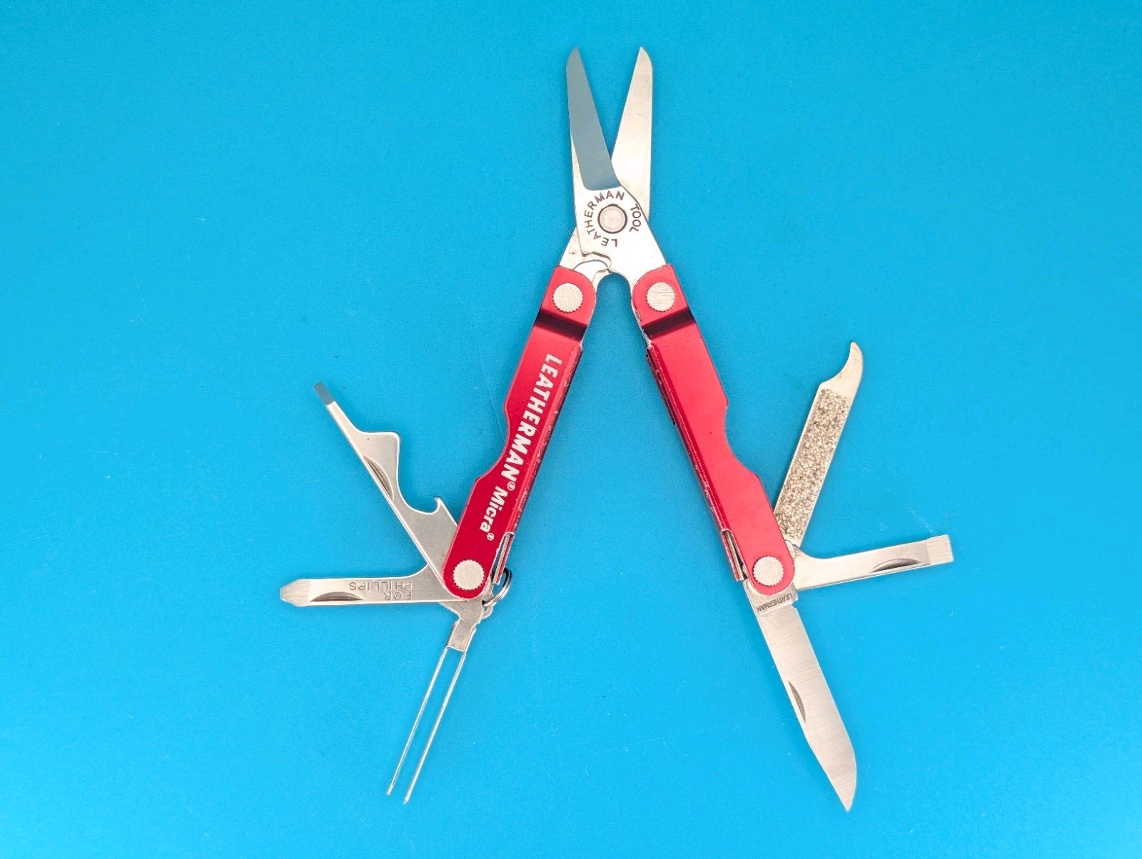 Leatherman Micra Multi-Tool, Knife, Scissors, Key Ring, Red!