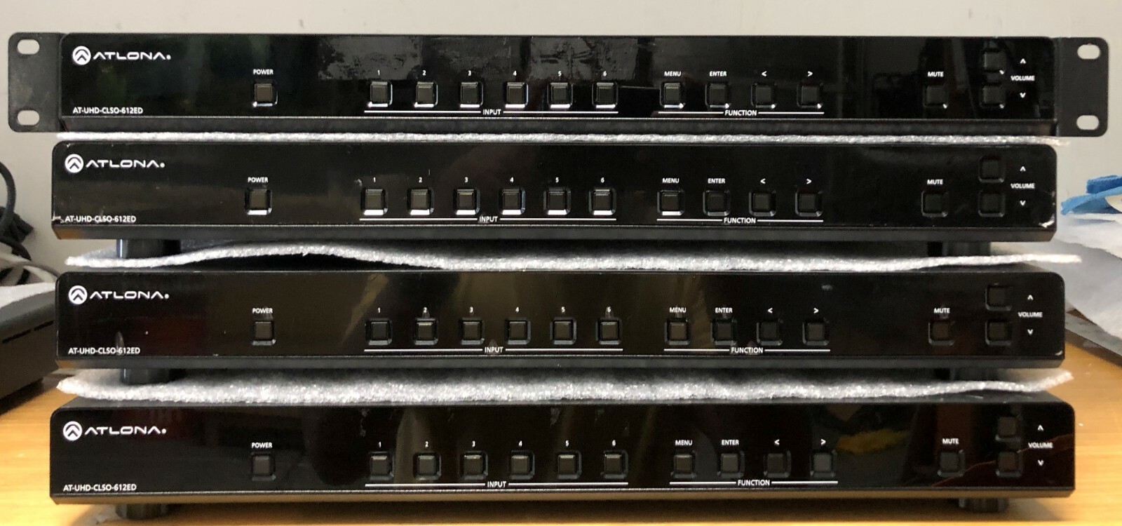 Atlona AT-CLSO-612ED 4K UHD Six-Input Multi-Format Switcher AT-UHD-CLSO-612ED