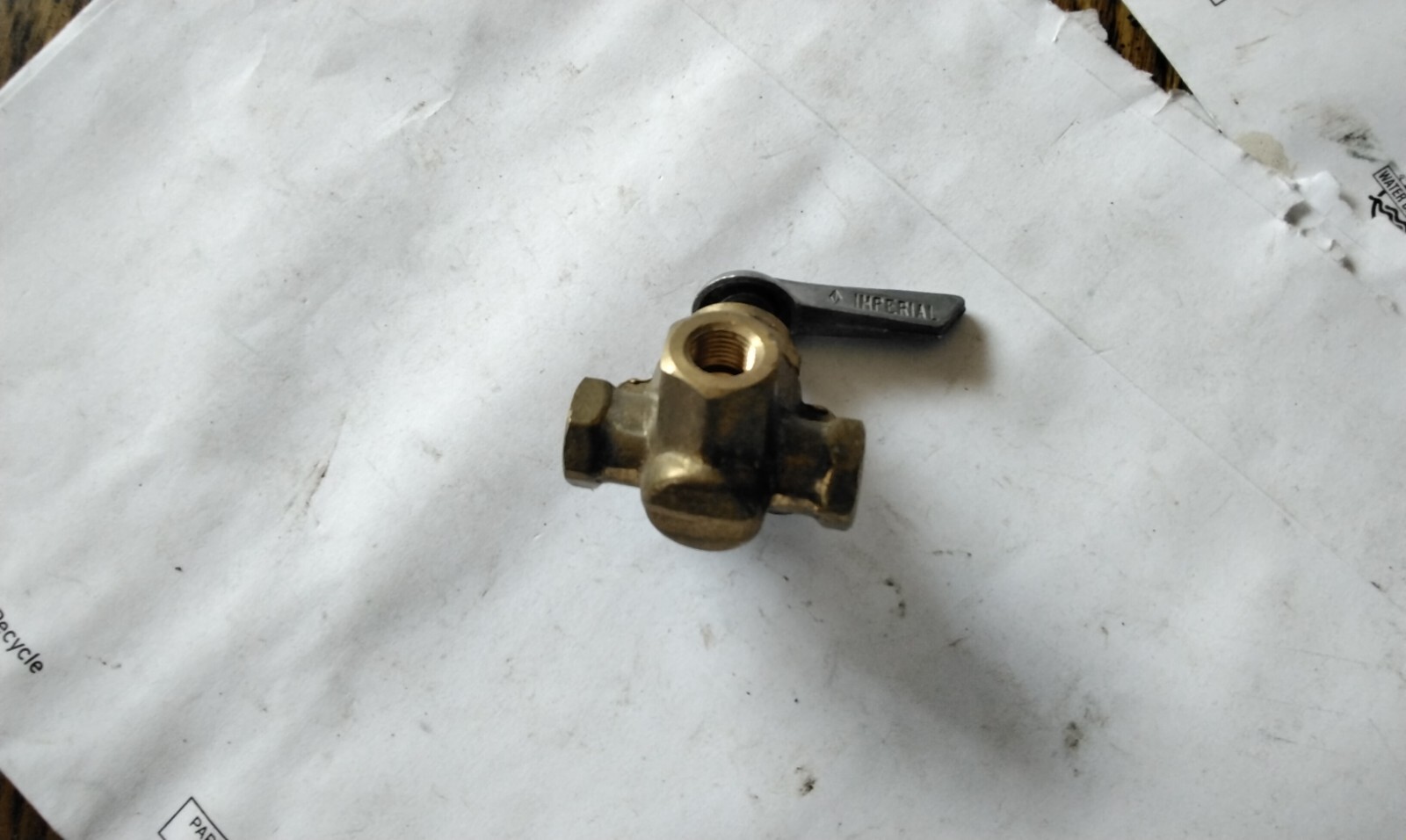 Imperial 3 Way valve 1/8" FPT "NOS" Brass - Rat Rod