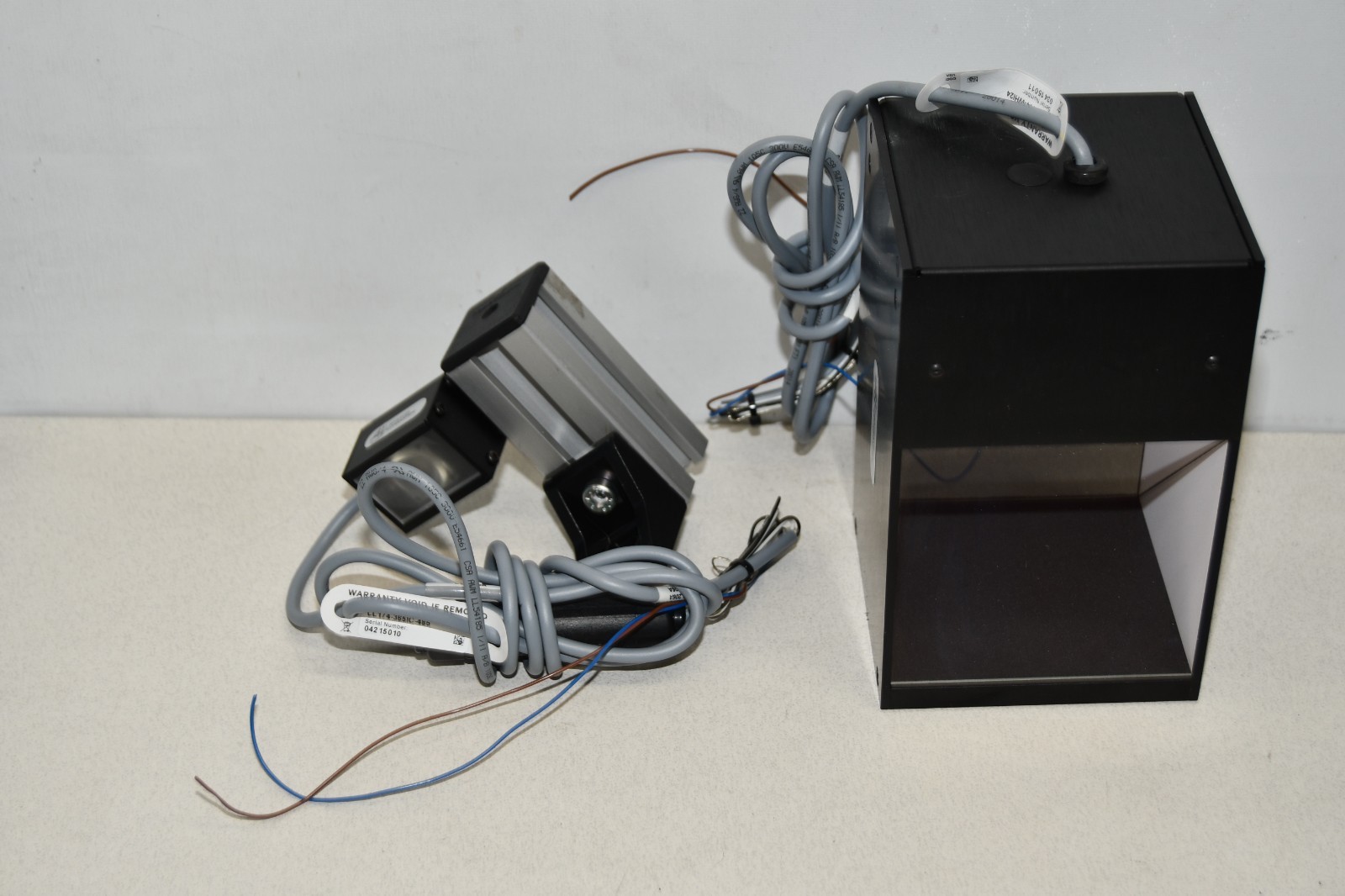 ^ Advanced illumination DL38144-WHI24 Legacy Low Power Coaxial Light & LL174